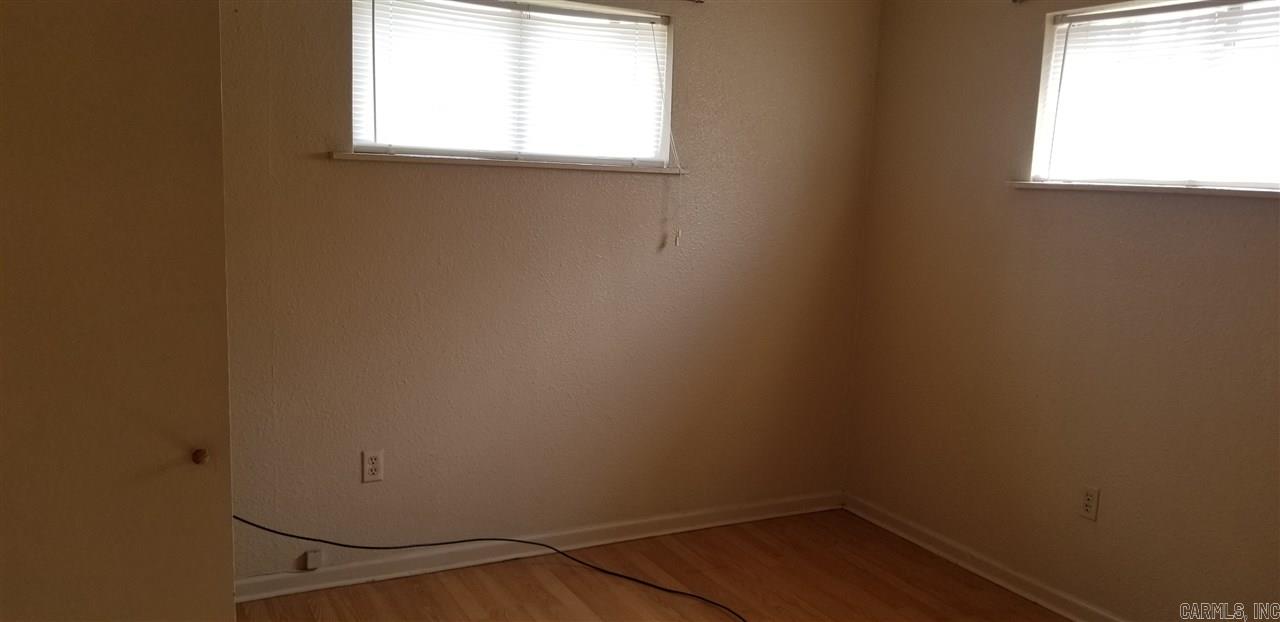 Duprees 2nd East Jack - Residential Lease