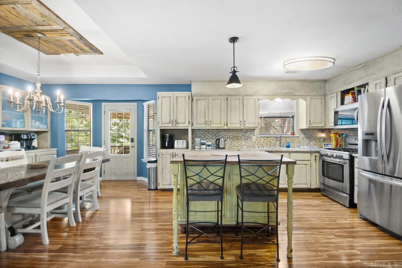 DARK FOREST PLACE - Residential