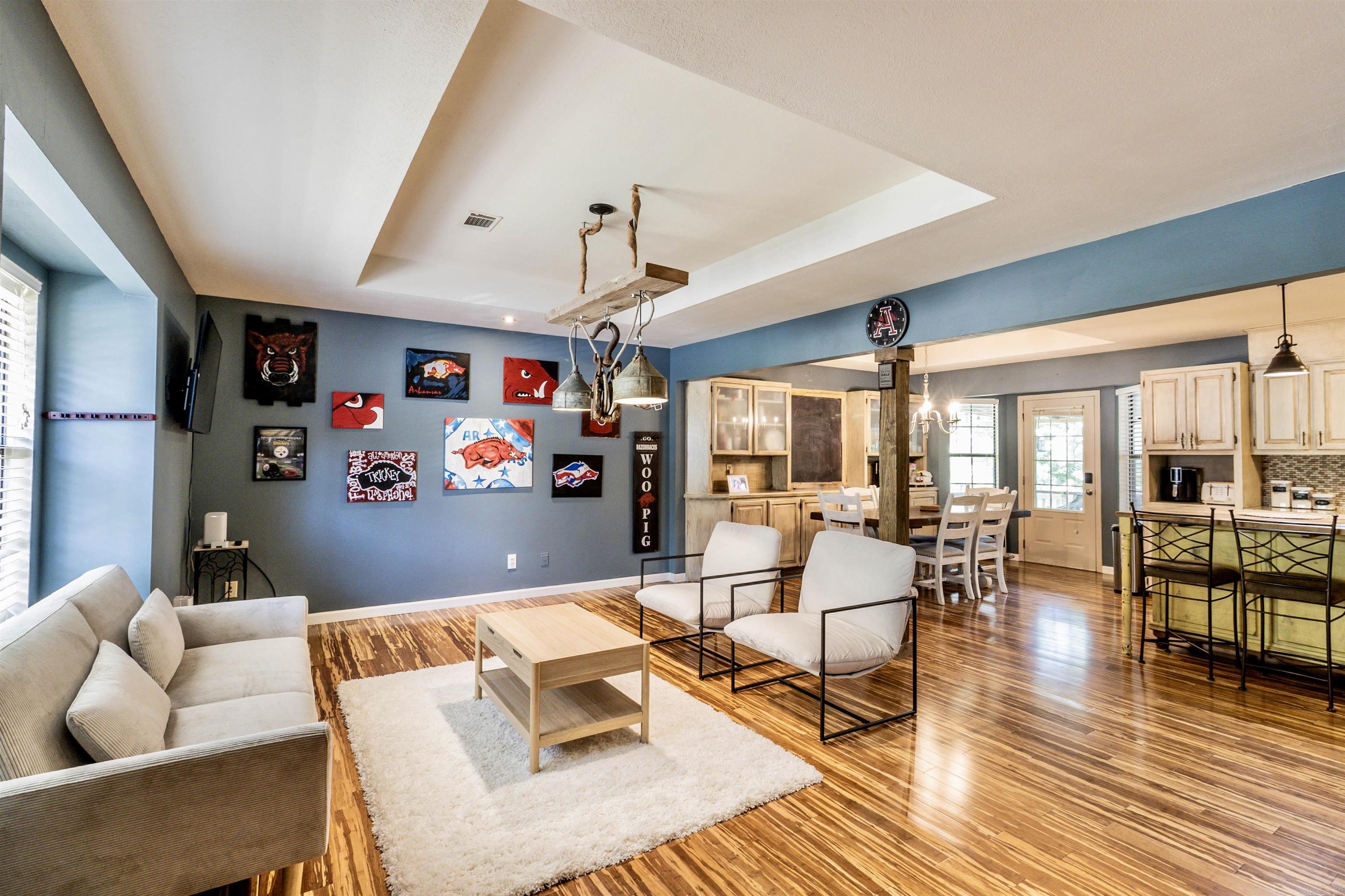 DARK FOREST PLACE - Residential