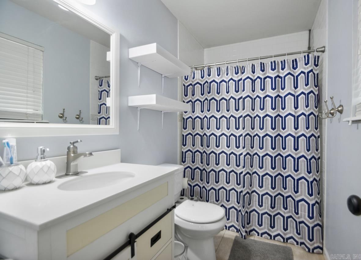 DARK FOREST PLACE - Residential