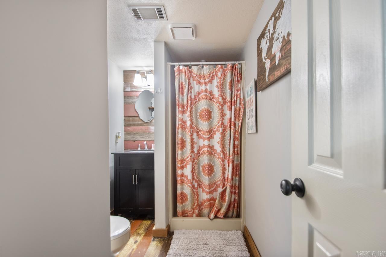 DARK FOREST PLACE - Residential