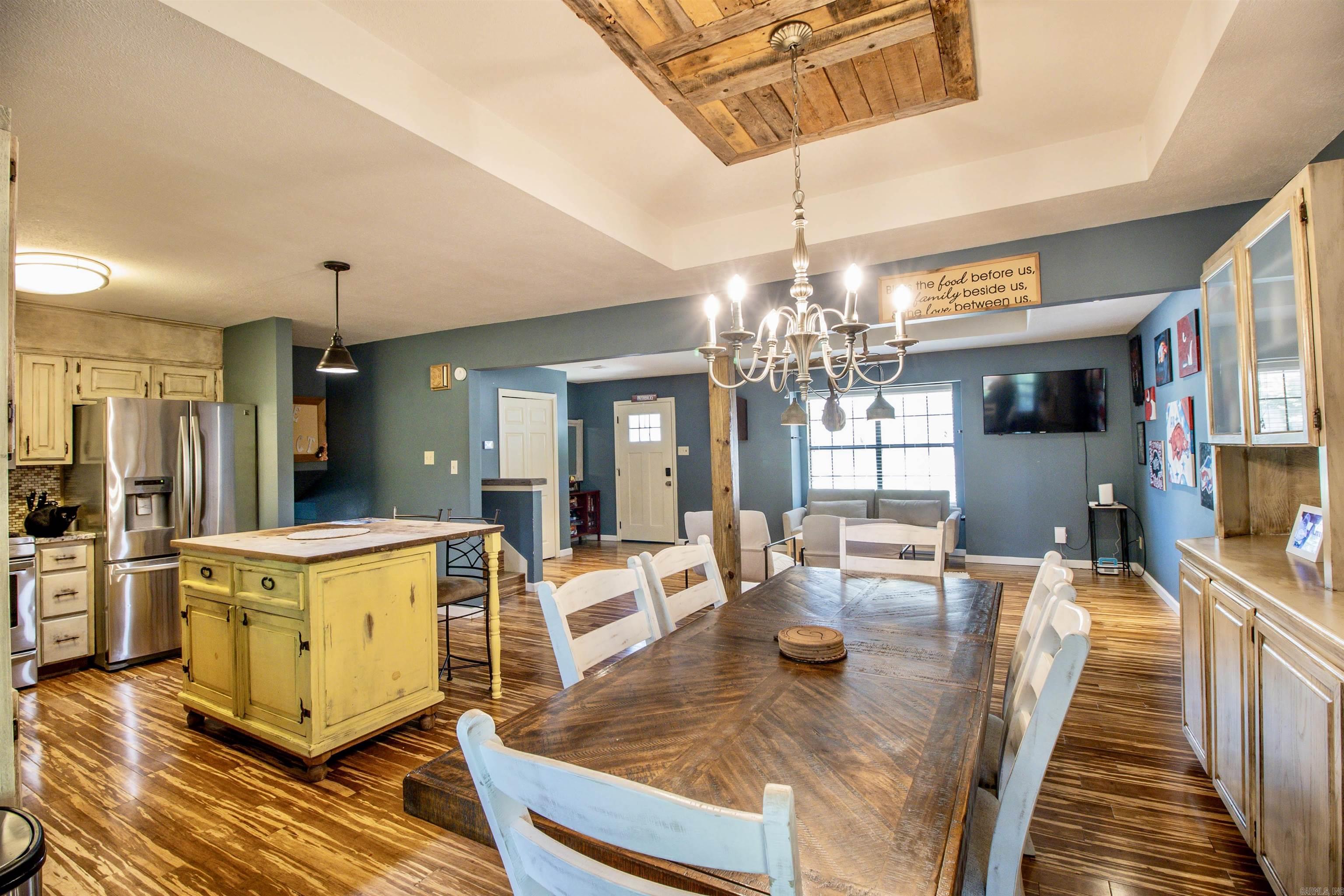 DARK FOREST PLACE - Residential