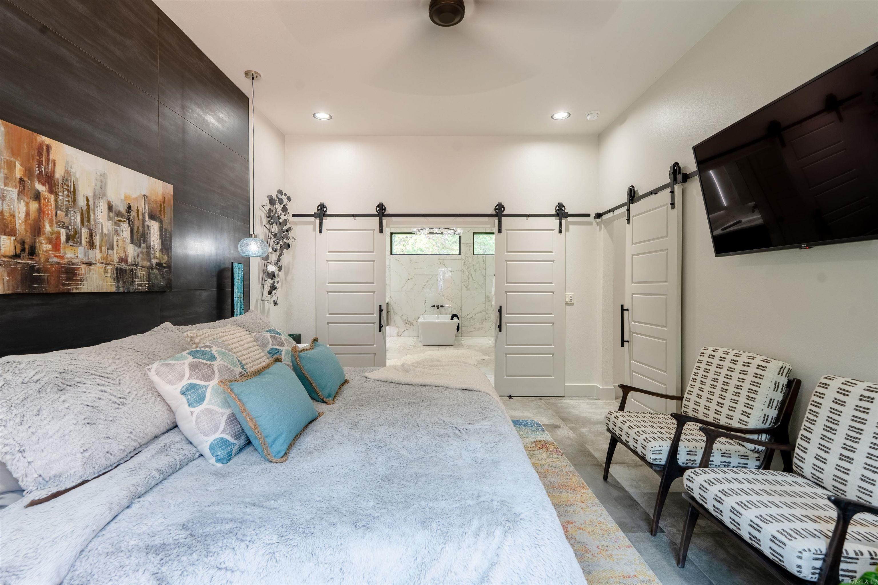 Heber Springs-Inside - Residential