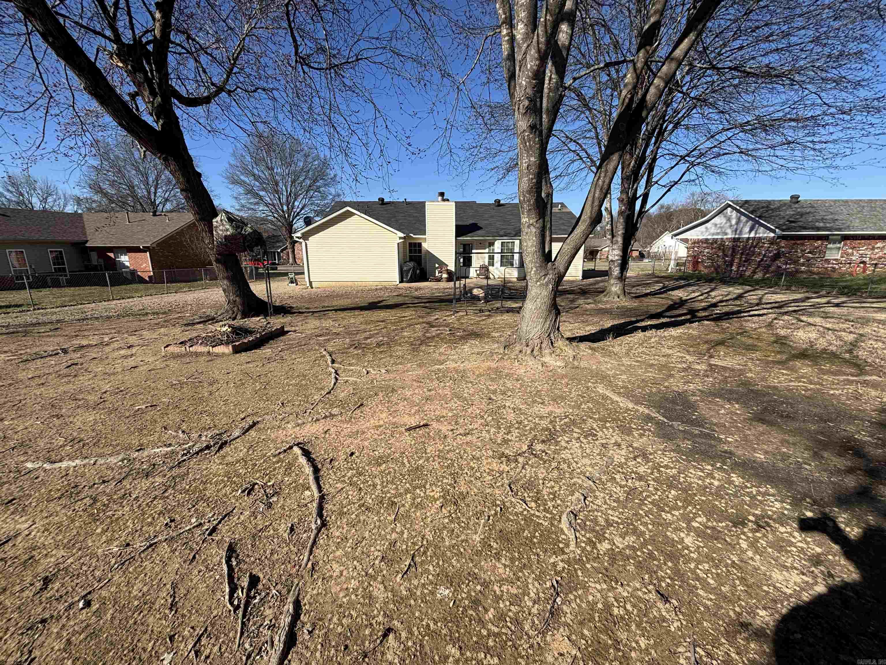 COUNTRY WOOD SUB UNIT - Residential