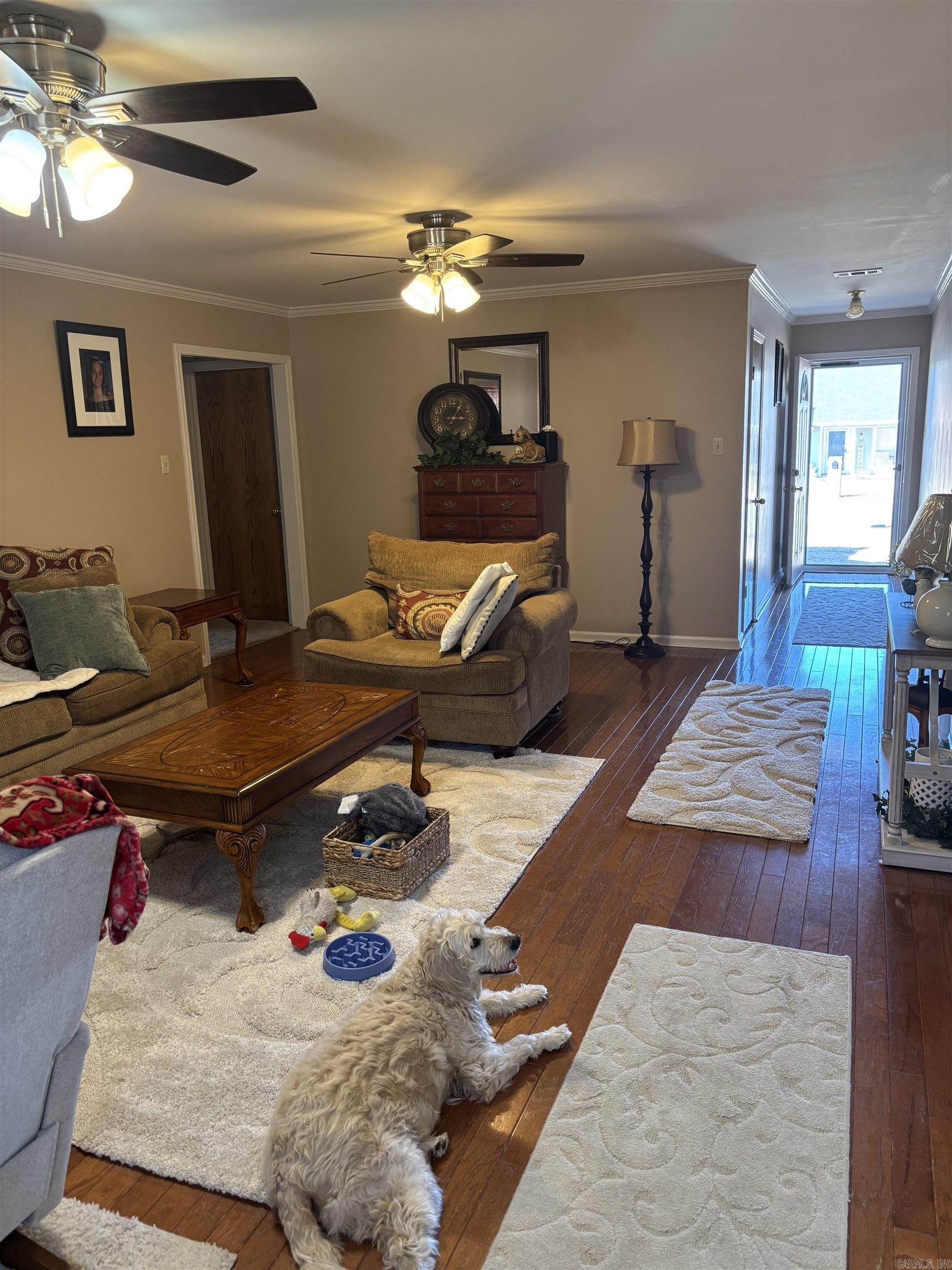 COUNTRY WOOD SUB UNIT - Residential