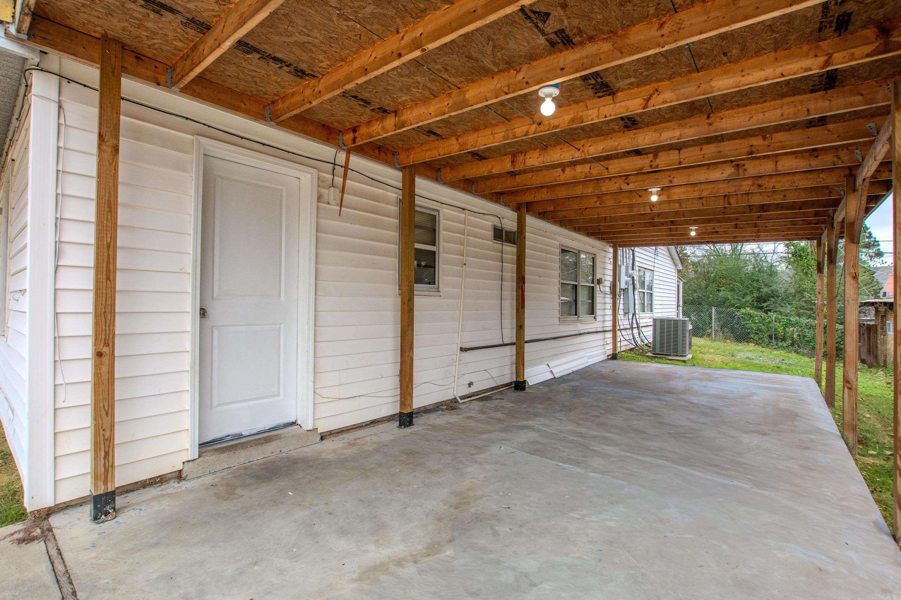 Forest Hills - Residential Income