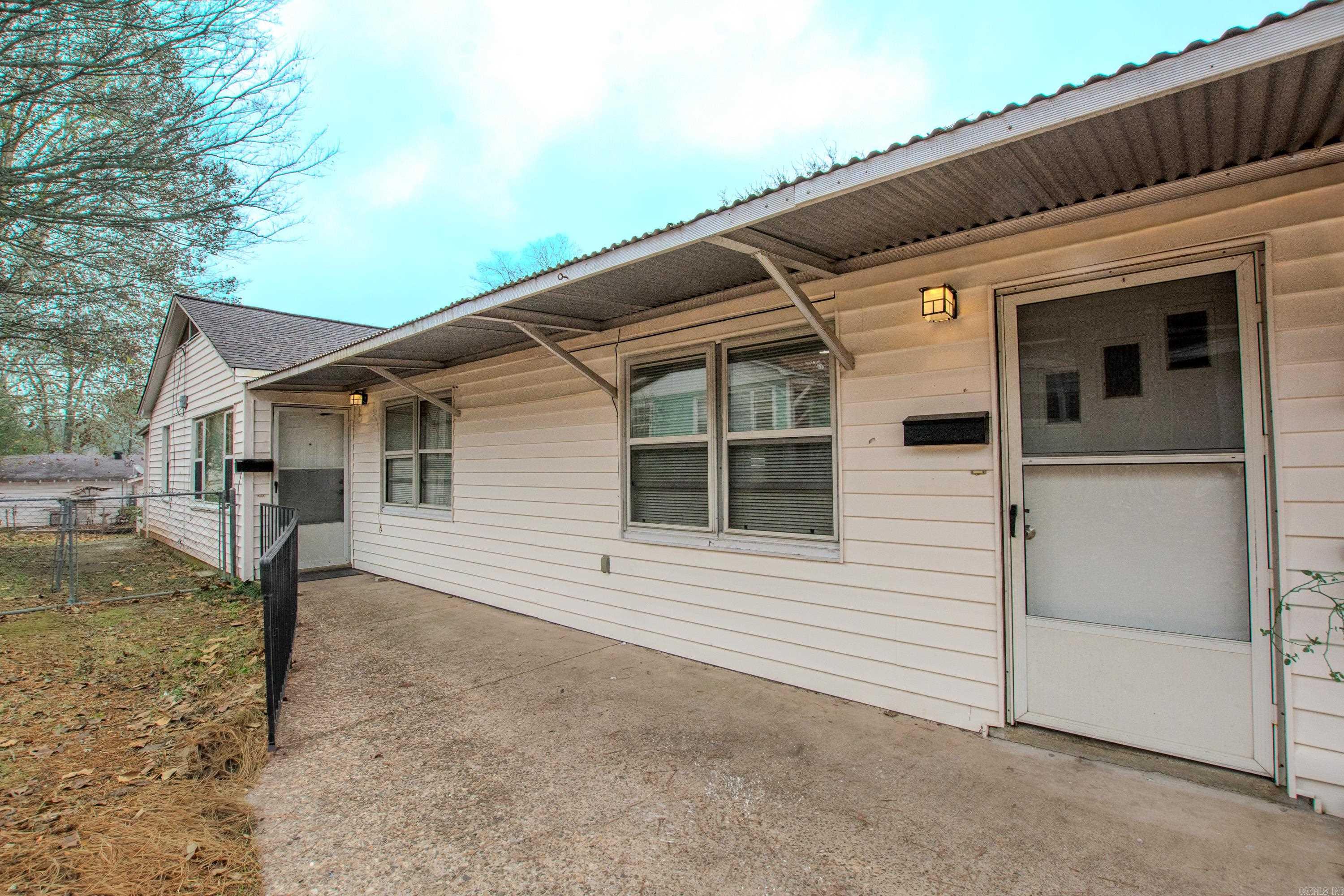 Forest Hills - Residential Income