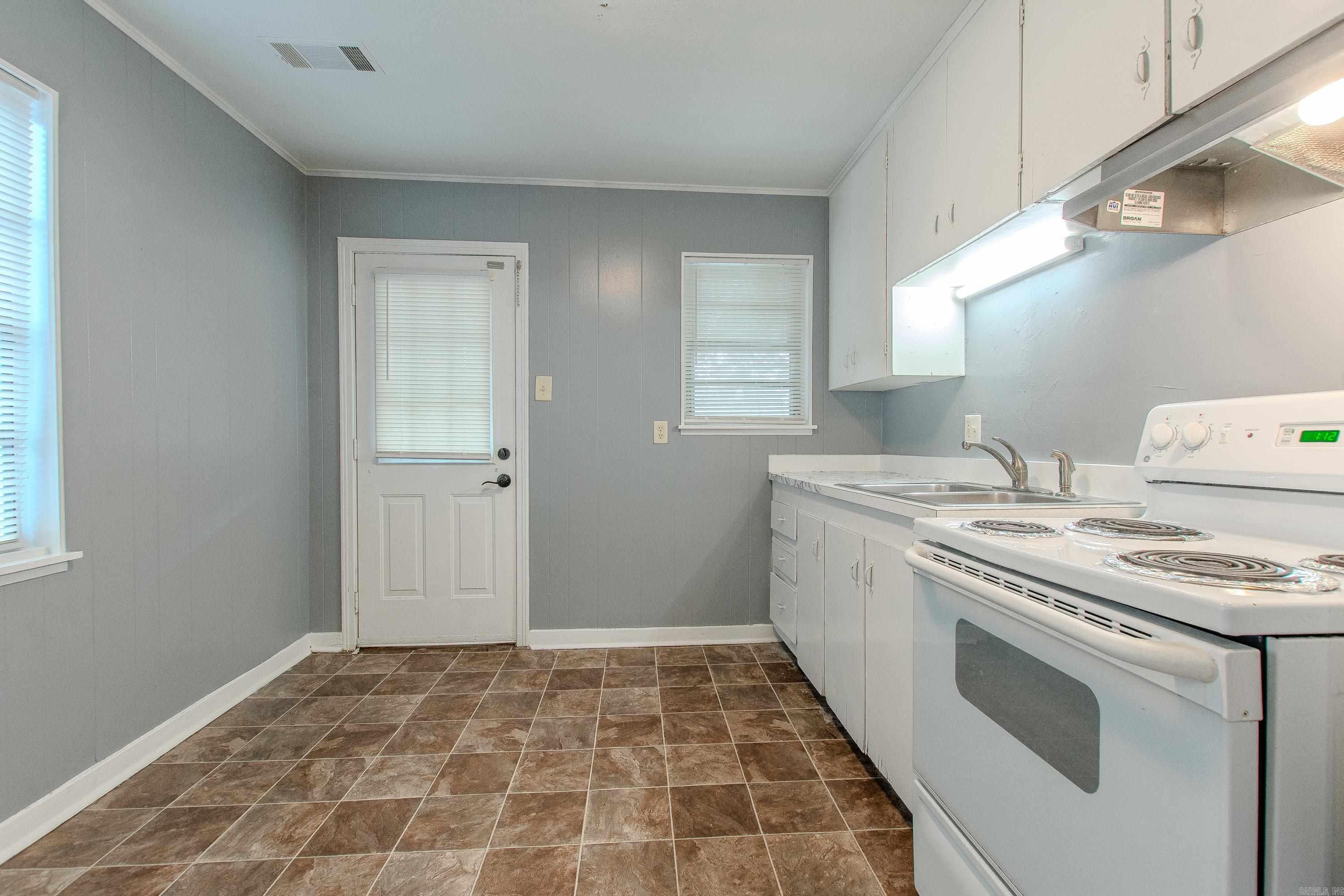 Forest Hills - Residential Income