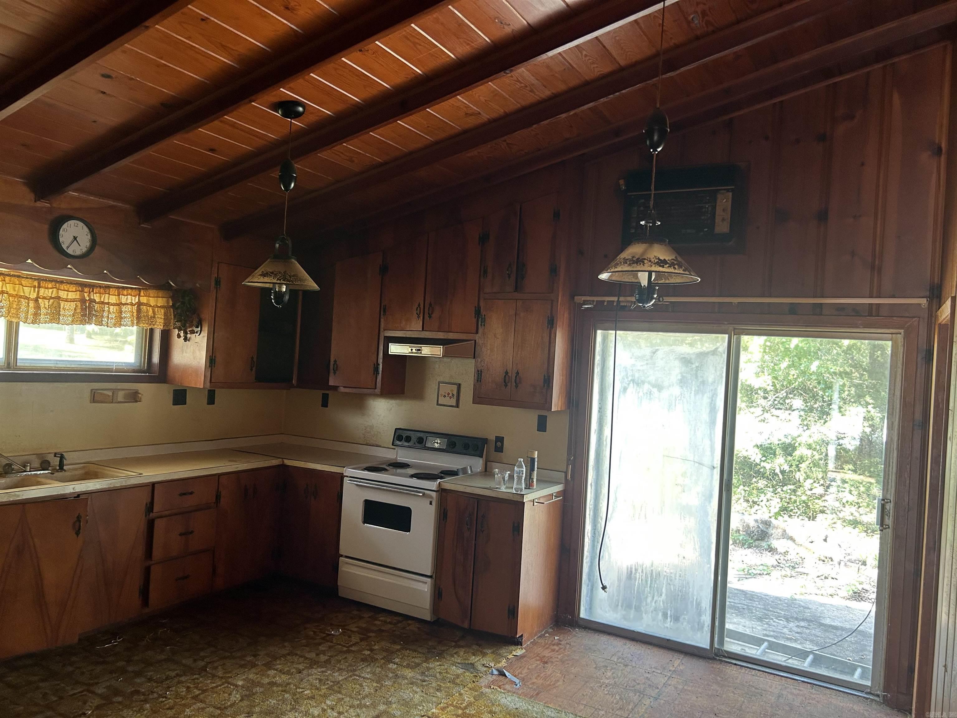 Graceland - Residential