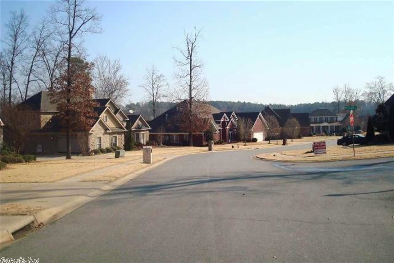 LONGHILLS VILLAGE - Residential