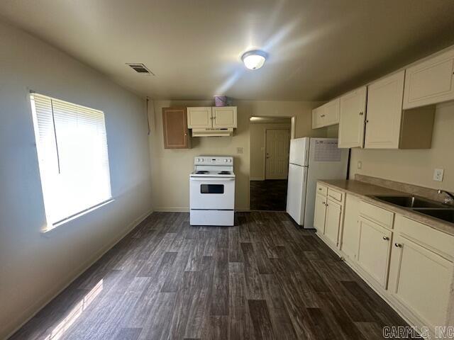 PLEASANT HOMES - Residential