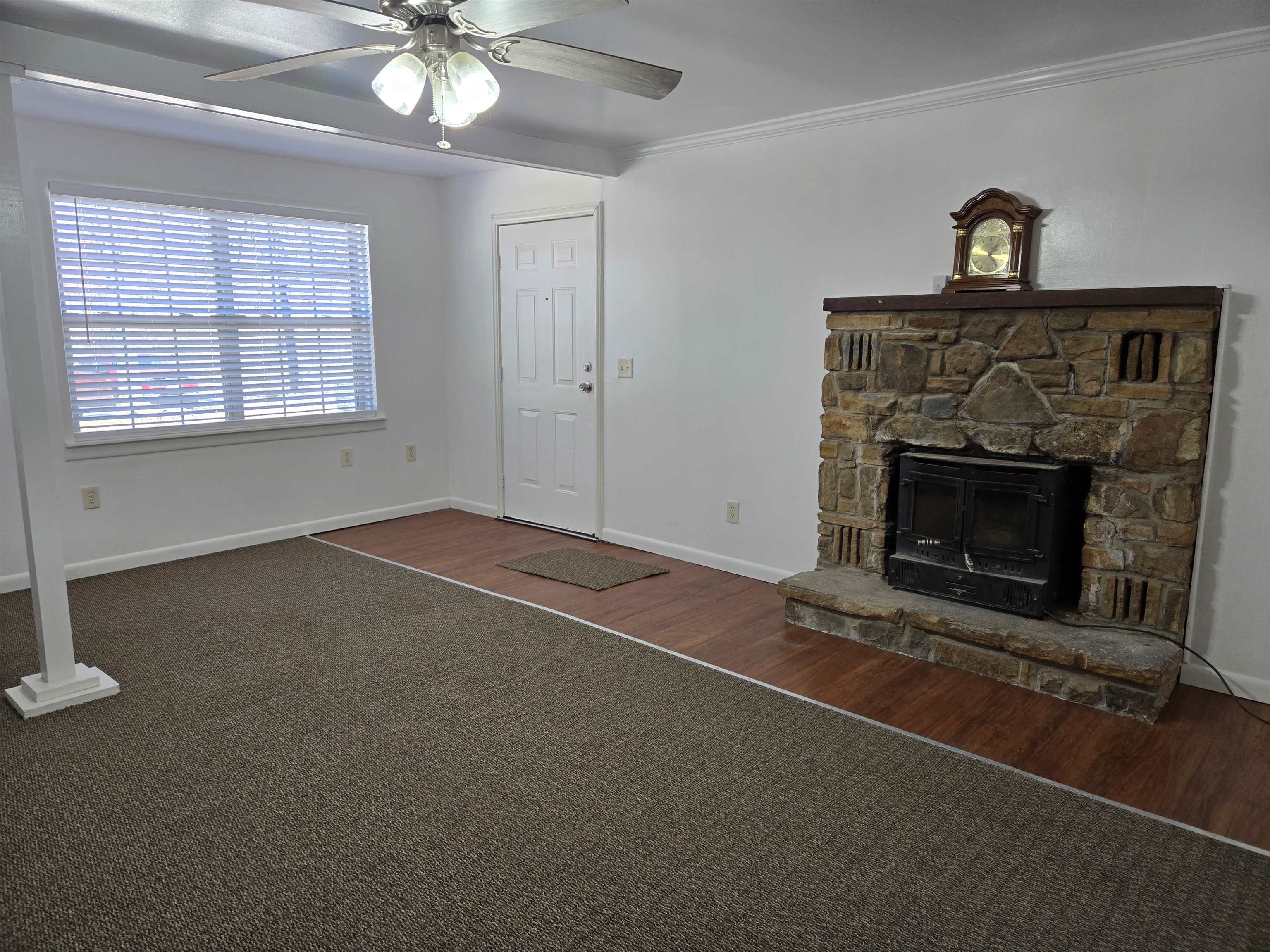 EAST LAKE SHORE - Residential