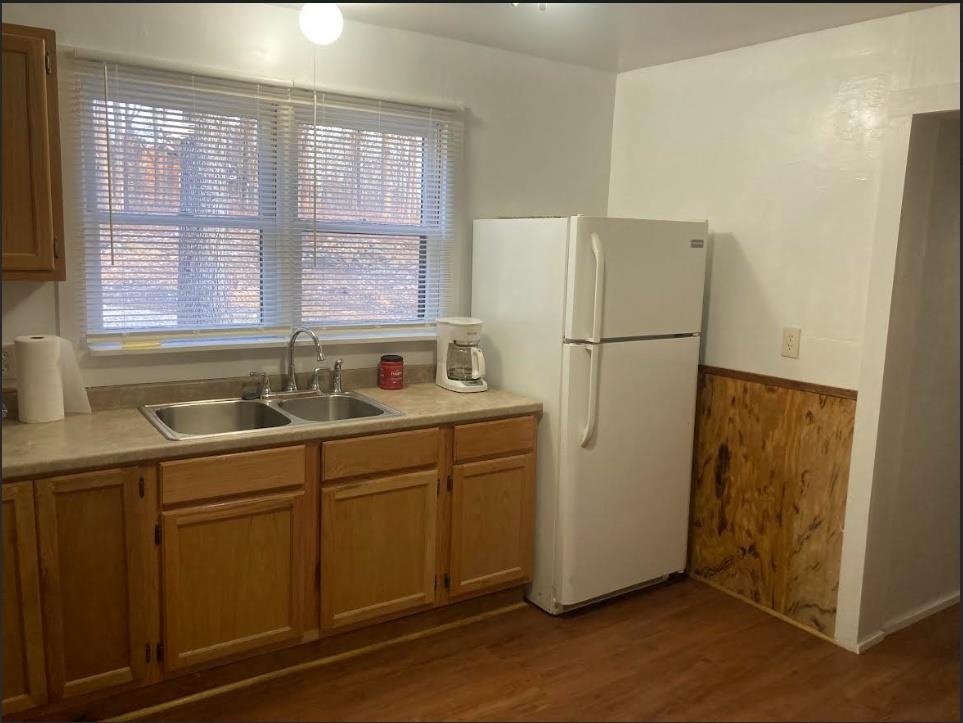 EAST LAKE SHORE - Residential