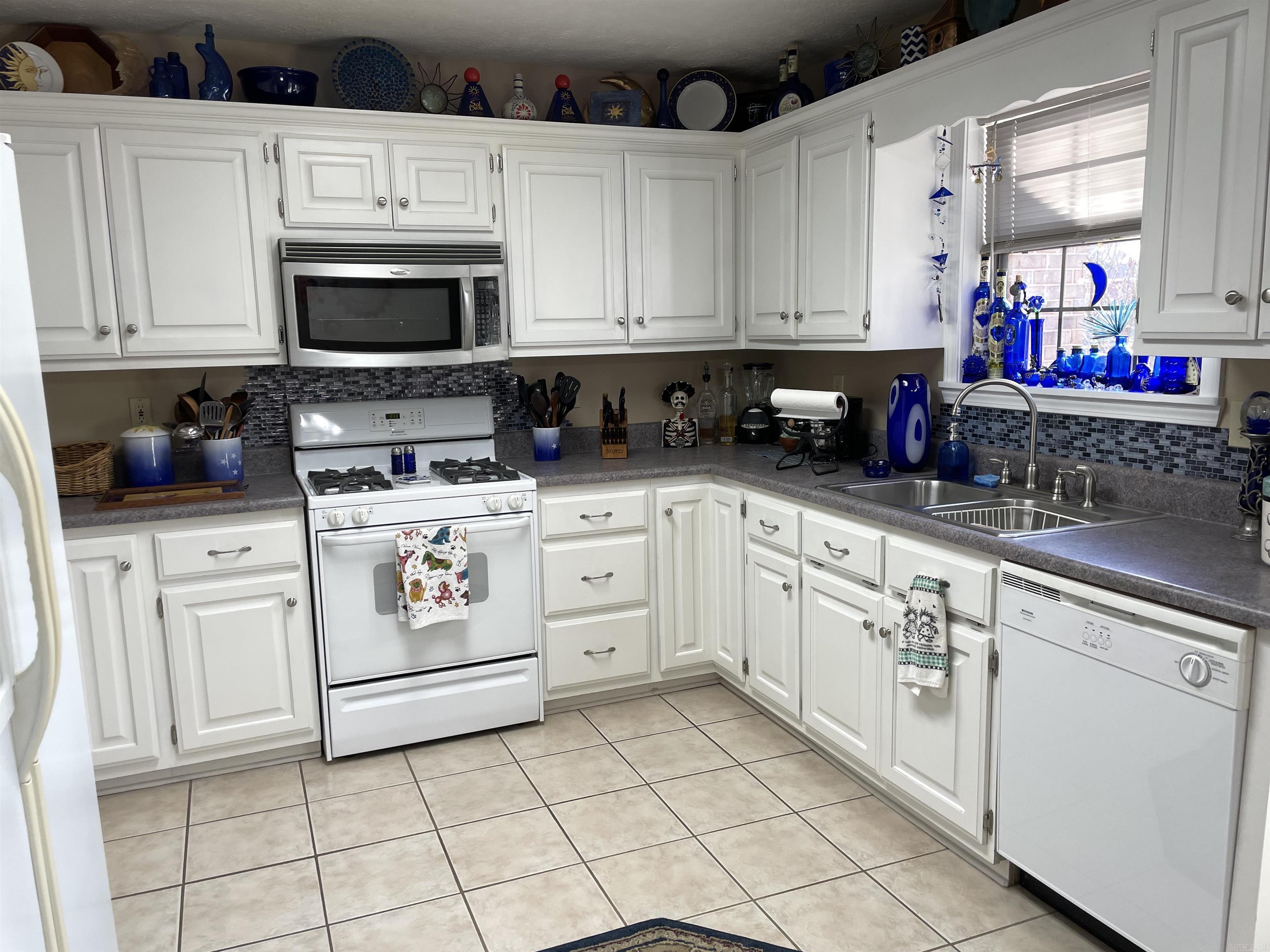 Colony West - Residential