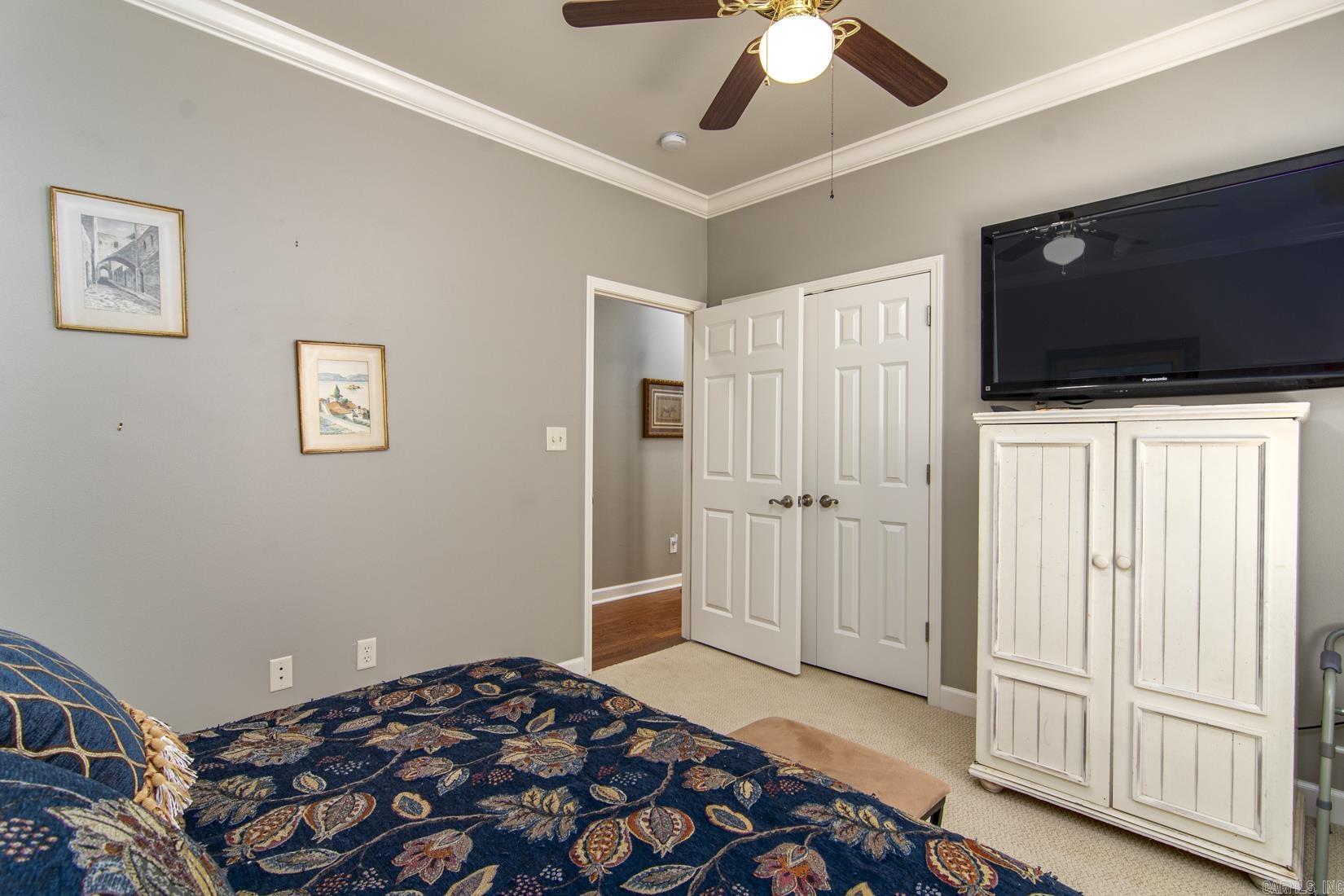 TAYLOR PARK - Residential