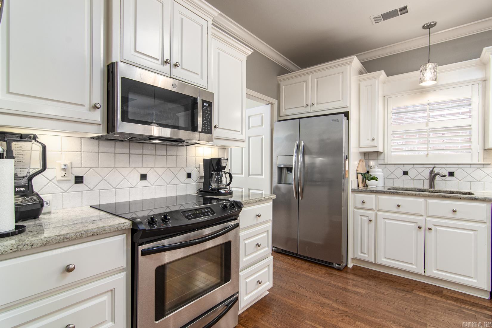 TAYLOR PARK - Residential