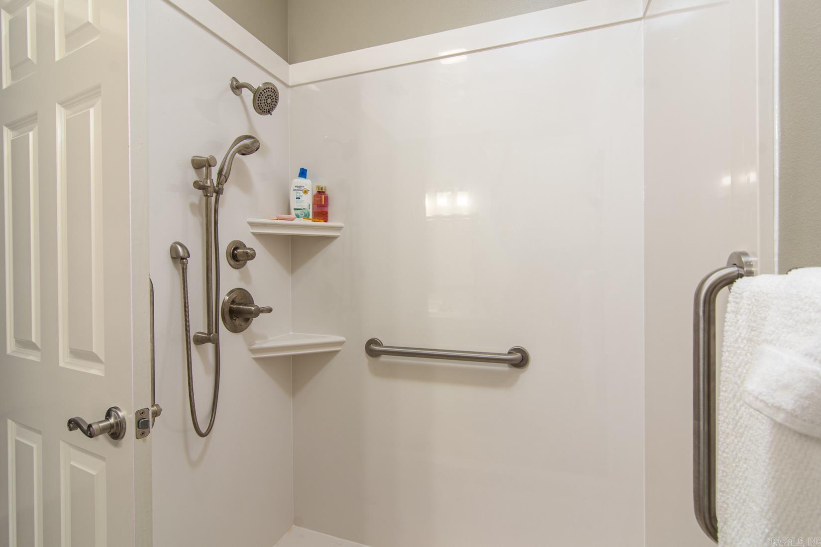 TAYLOR PARK - Residential