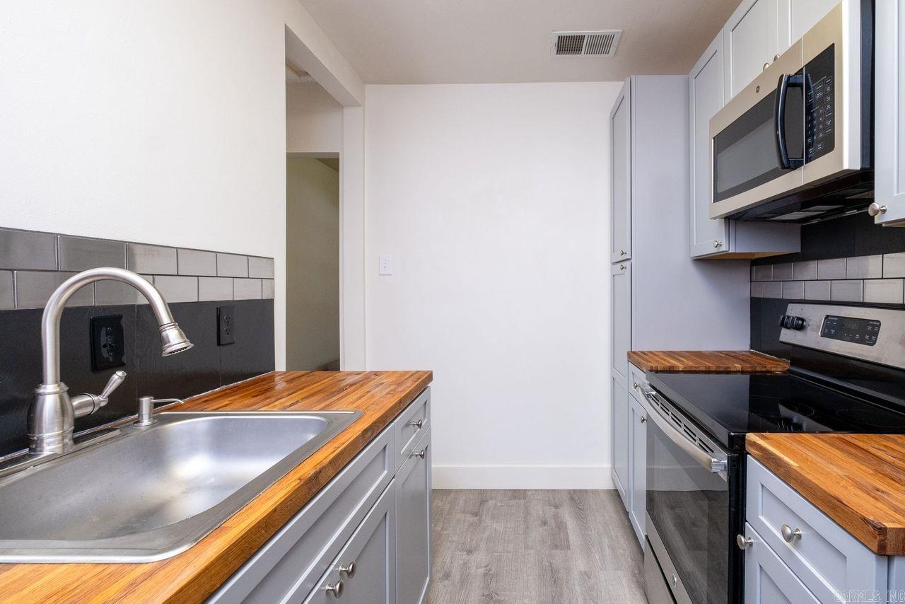 CAMMACK WOODS - Residential