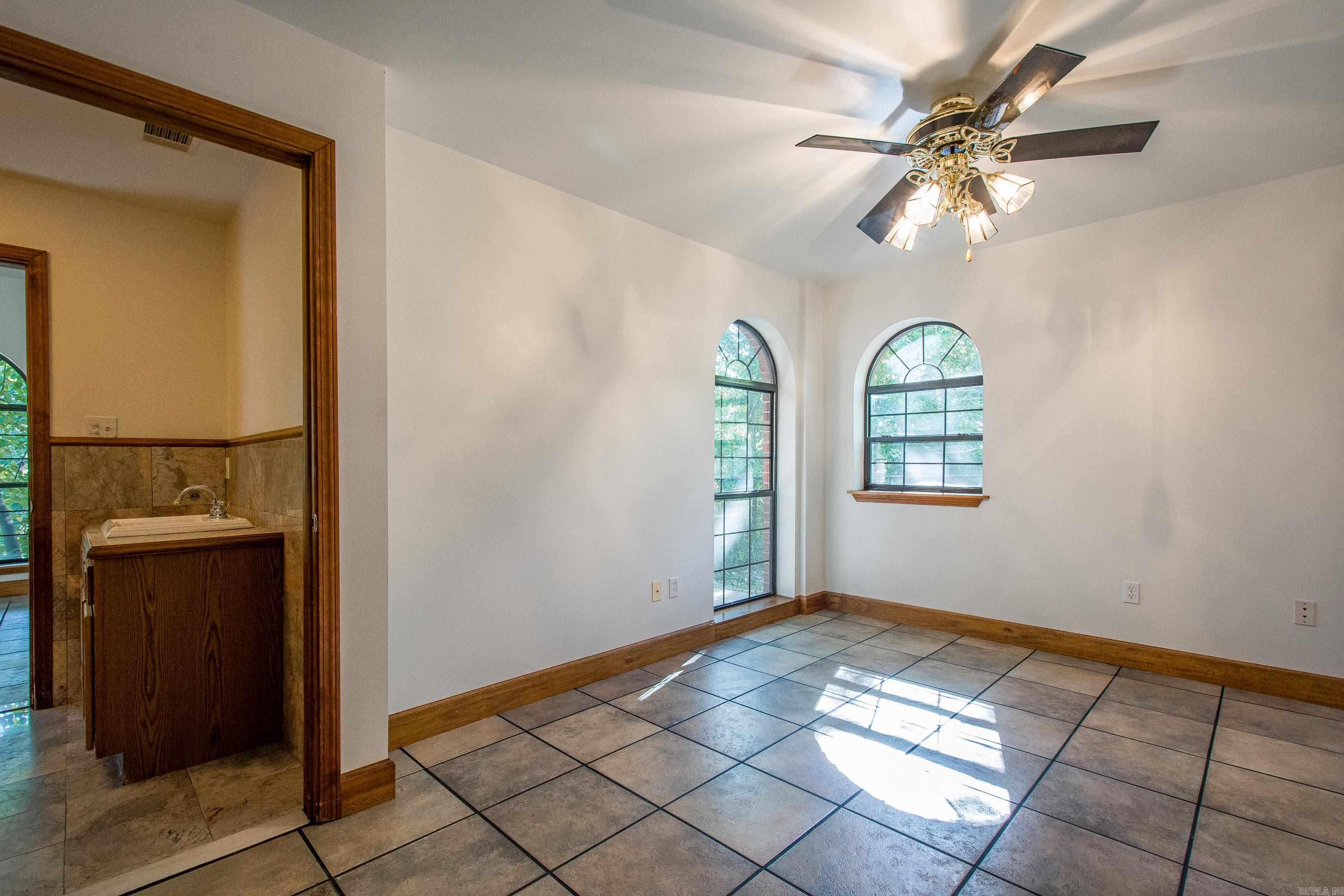 Burnt Tree - Residential