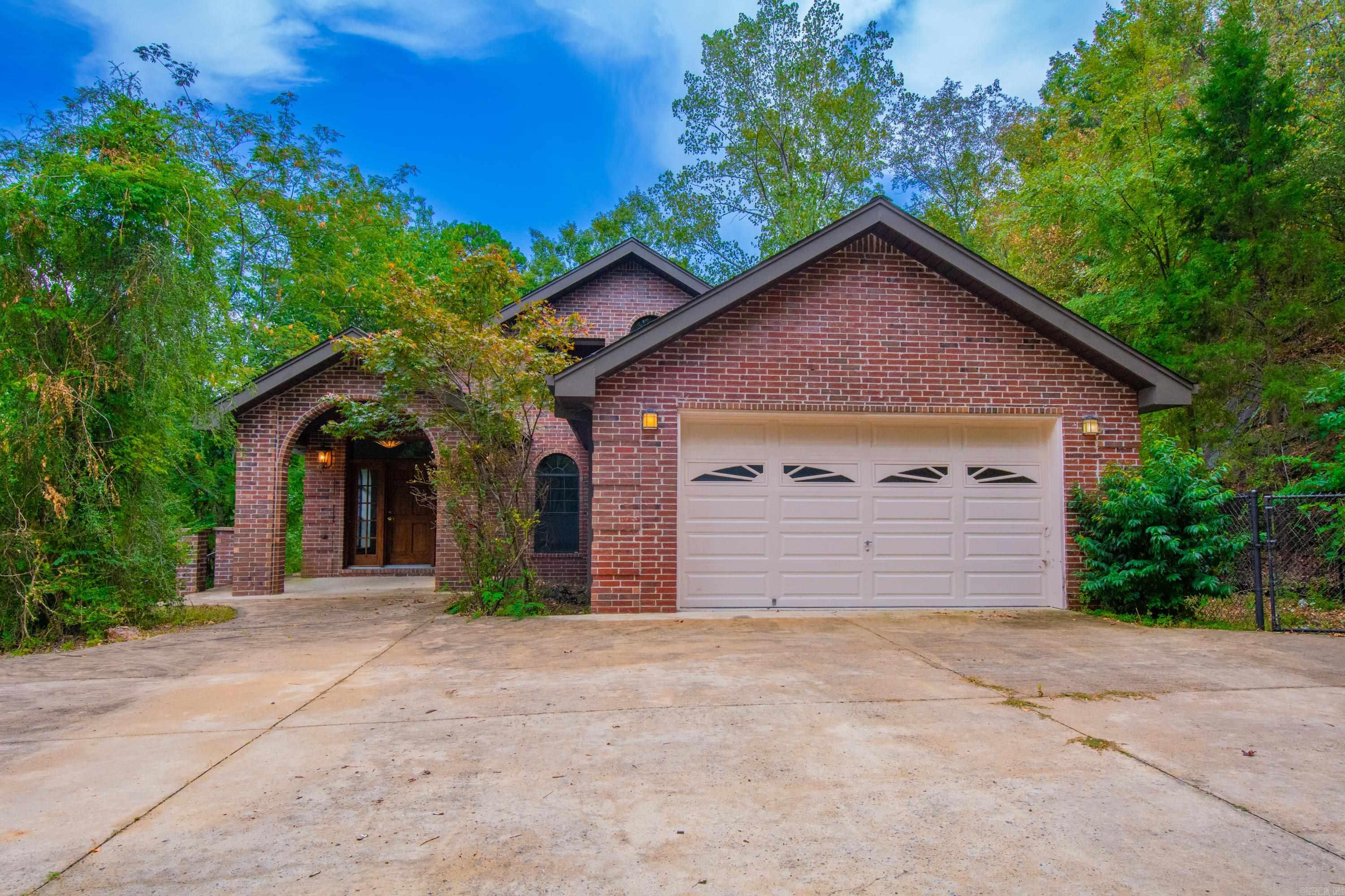 Burnt Tree - Residential