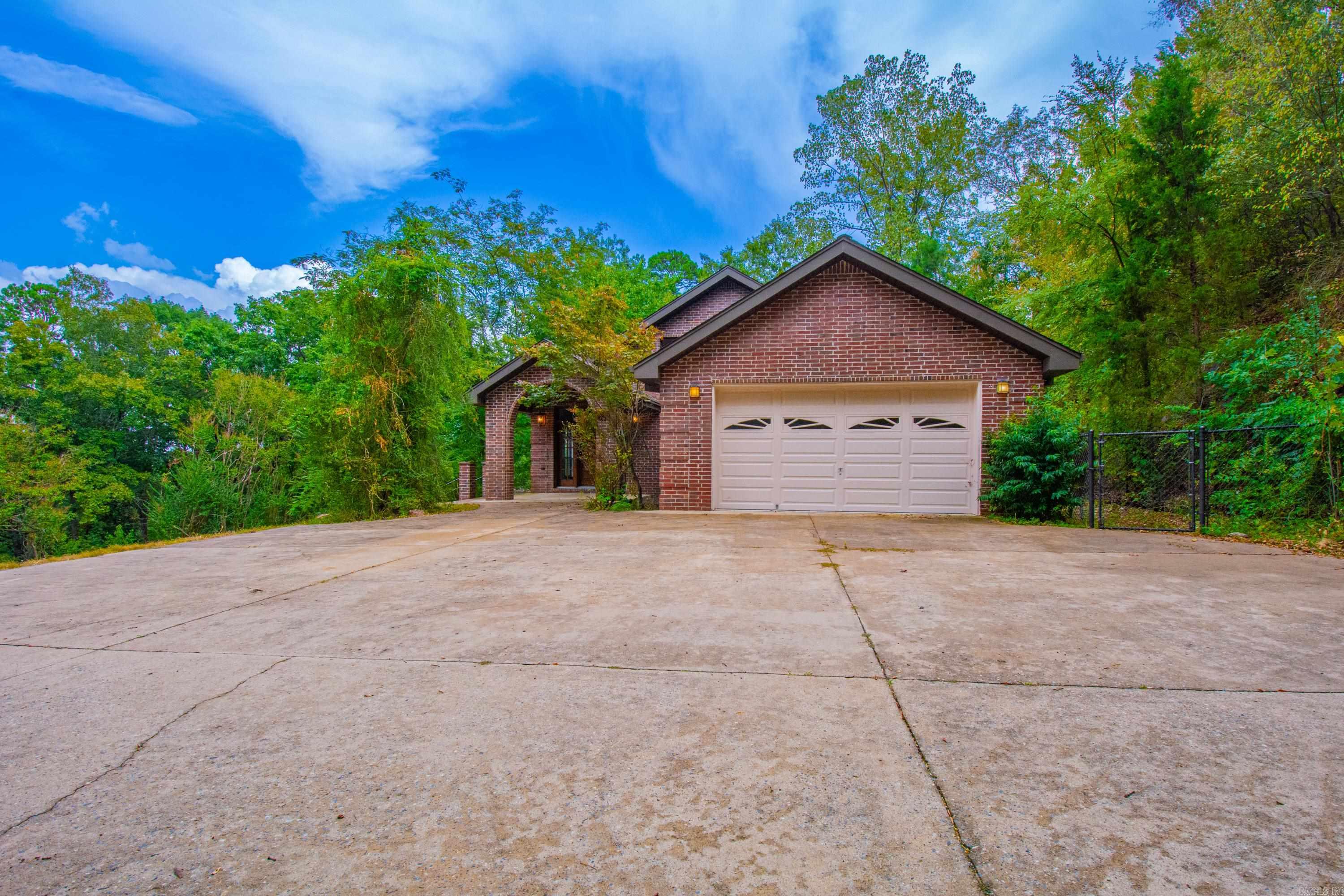 Burnt Tree - Residential