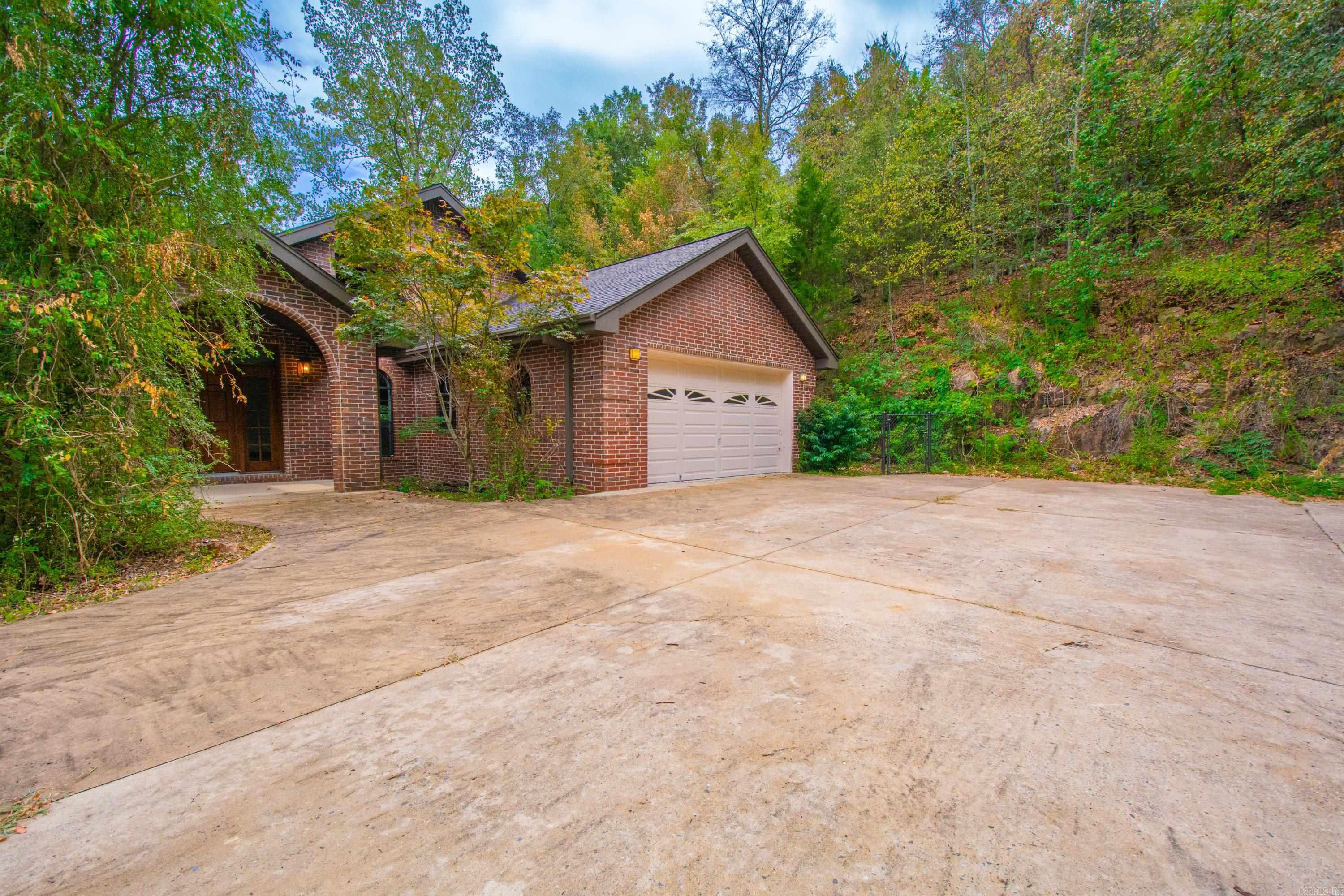 Burnt Tree - Residential