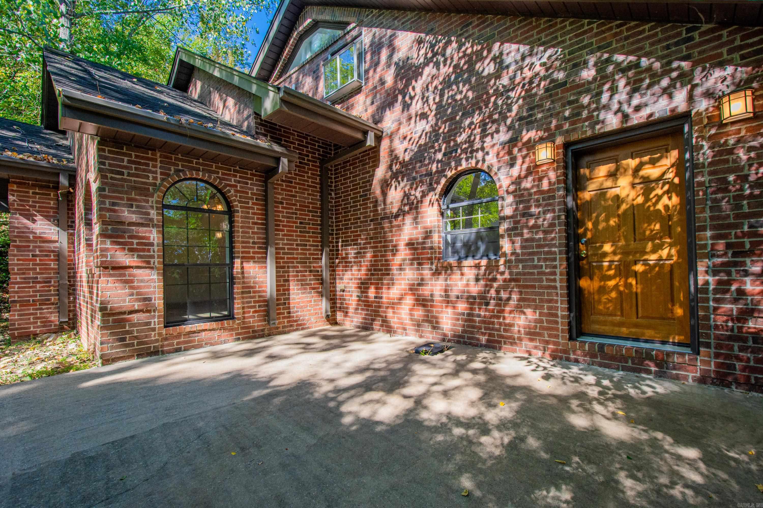 Burnt Tree - Residential