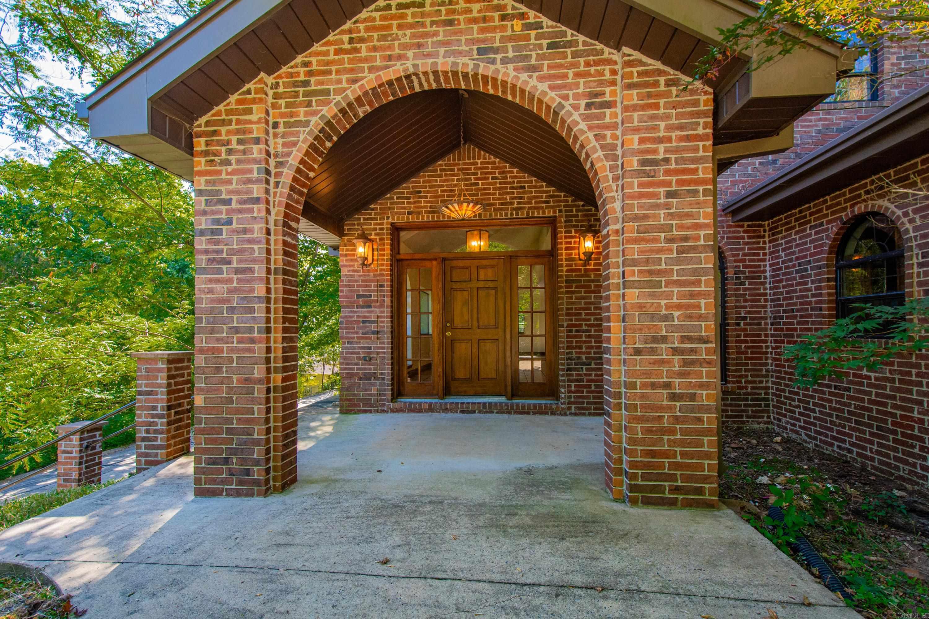 Burnt Tree - Residential