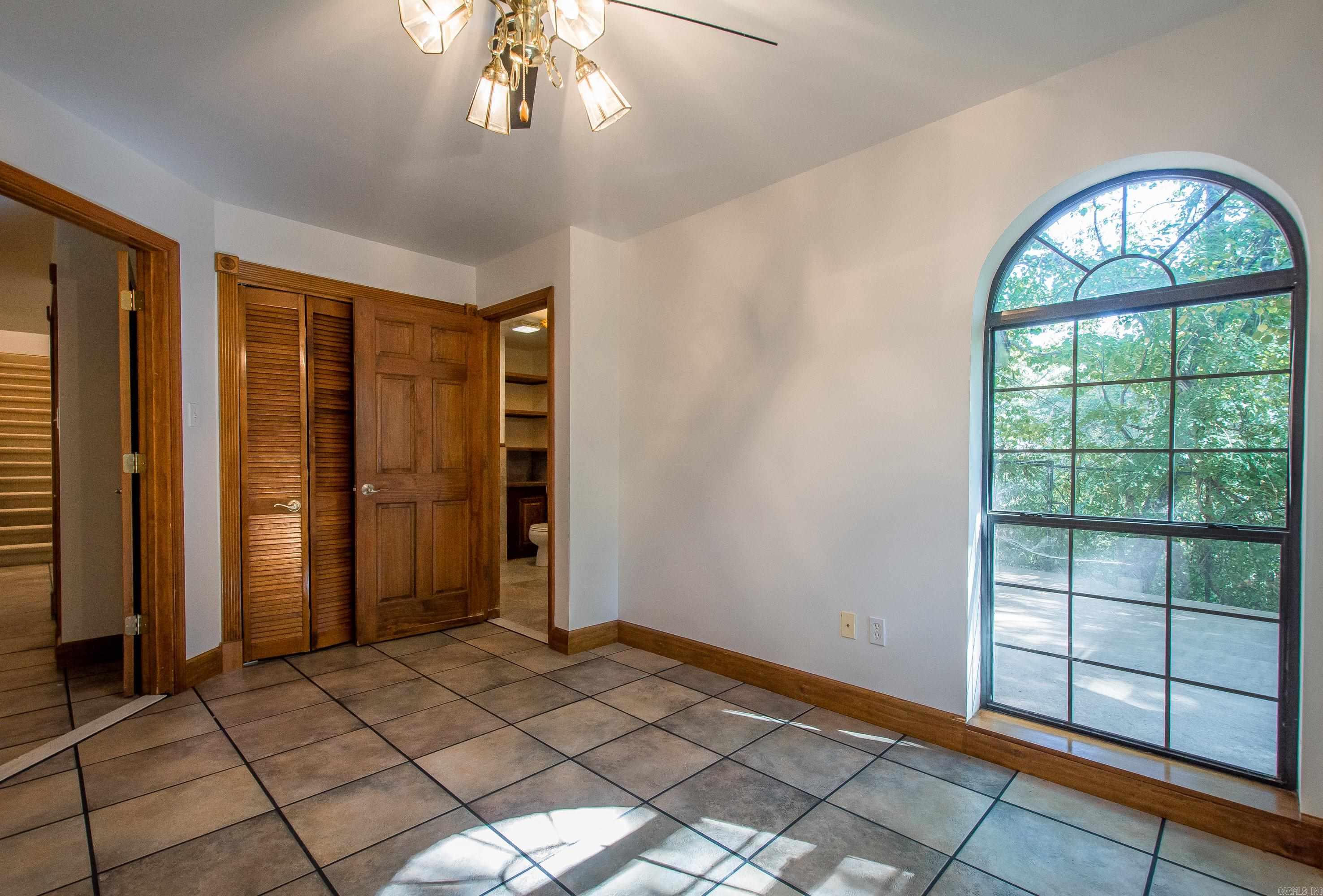 Burnt Tree - Residential