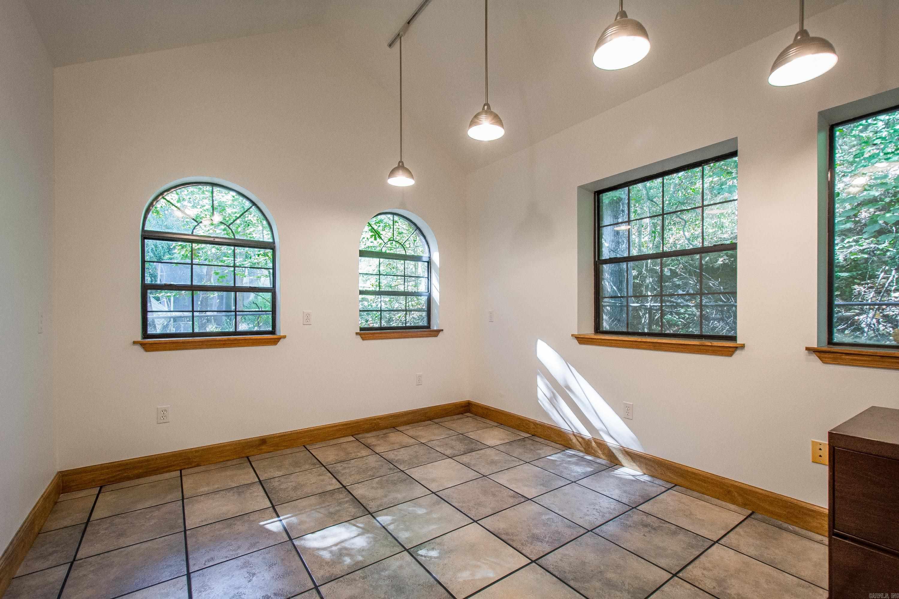 Burnt Tree - Residential