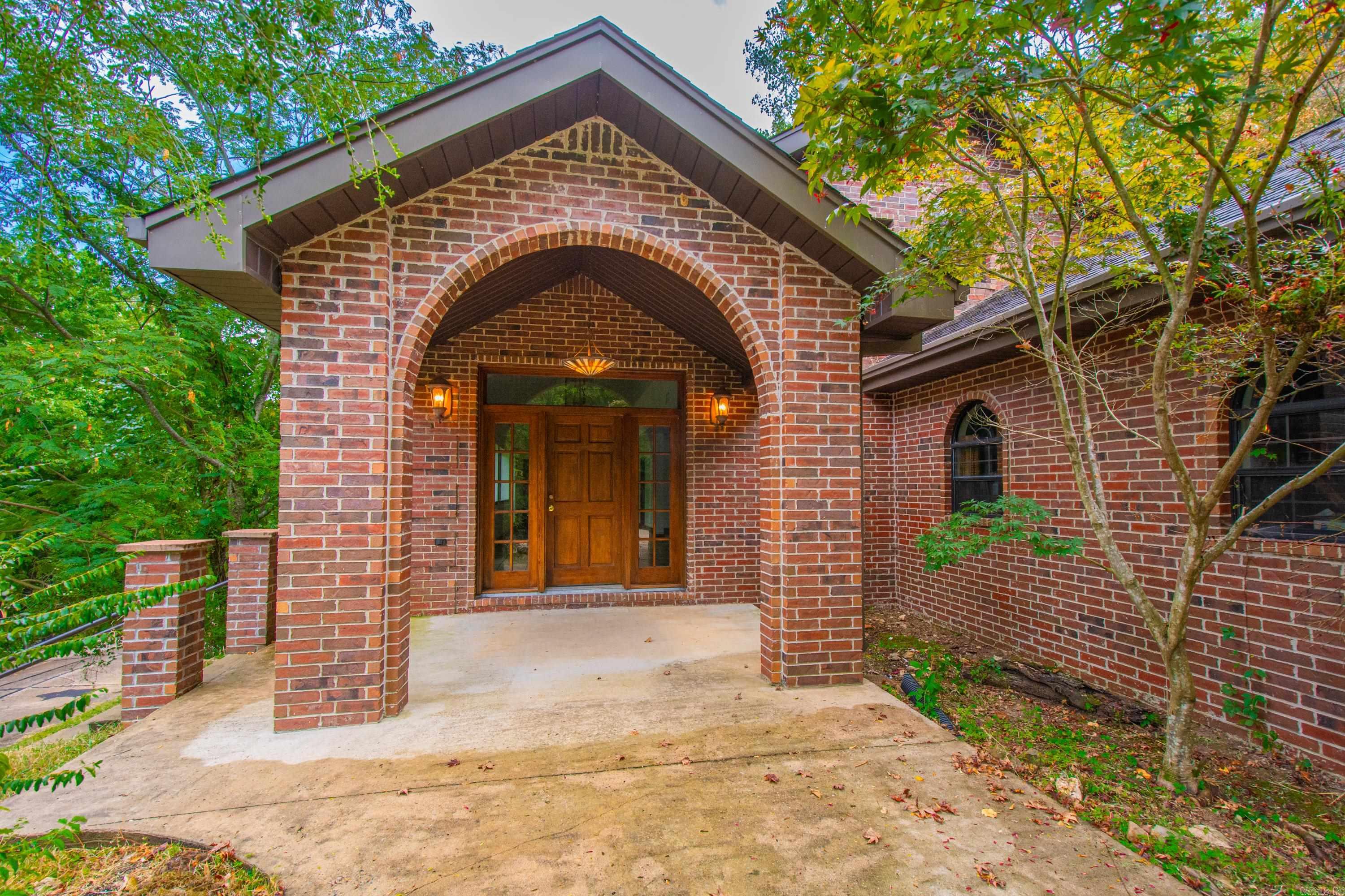 Burnt Tree - Residential