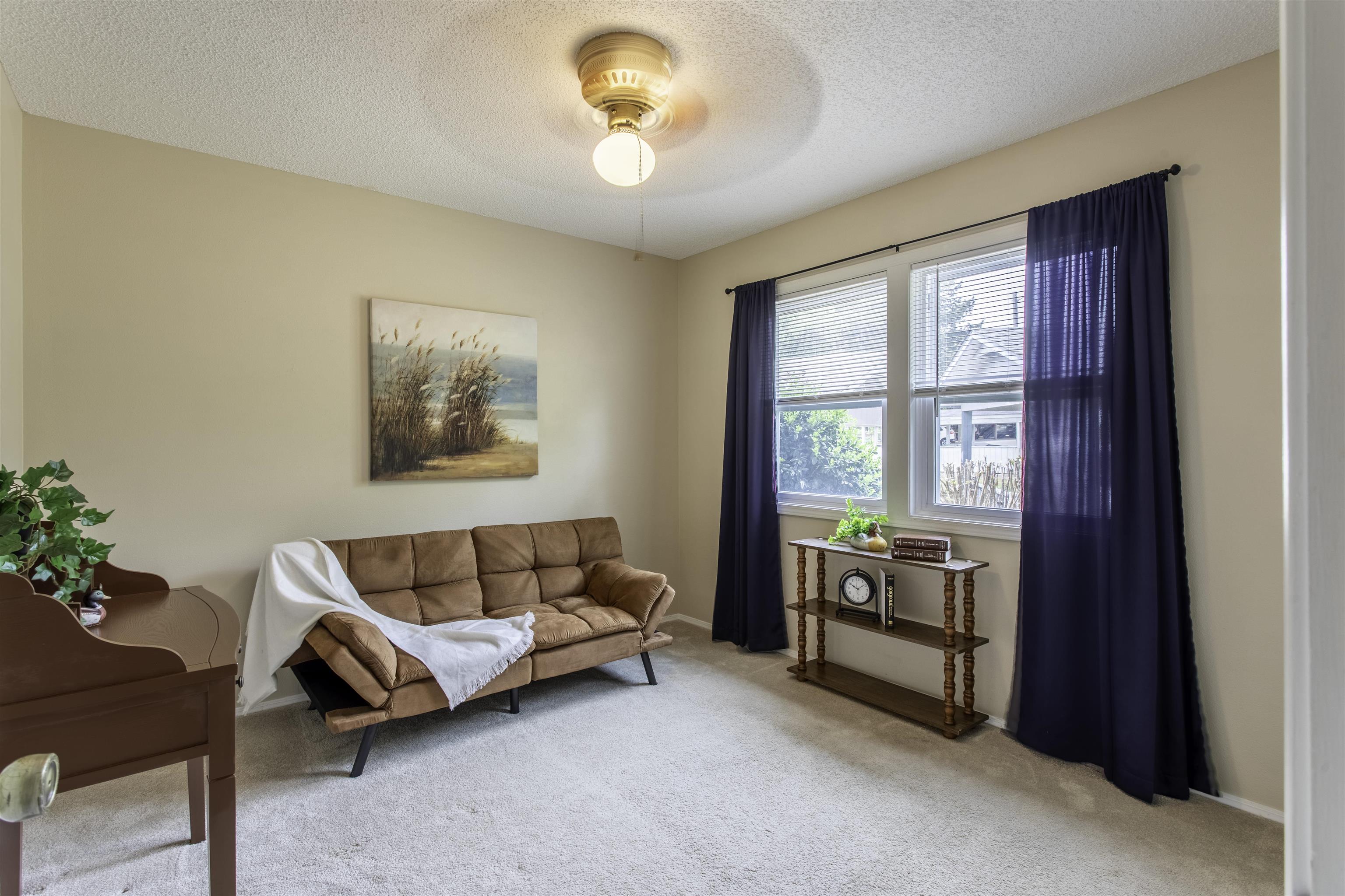 CHEROKEE COURTS - Residential