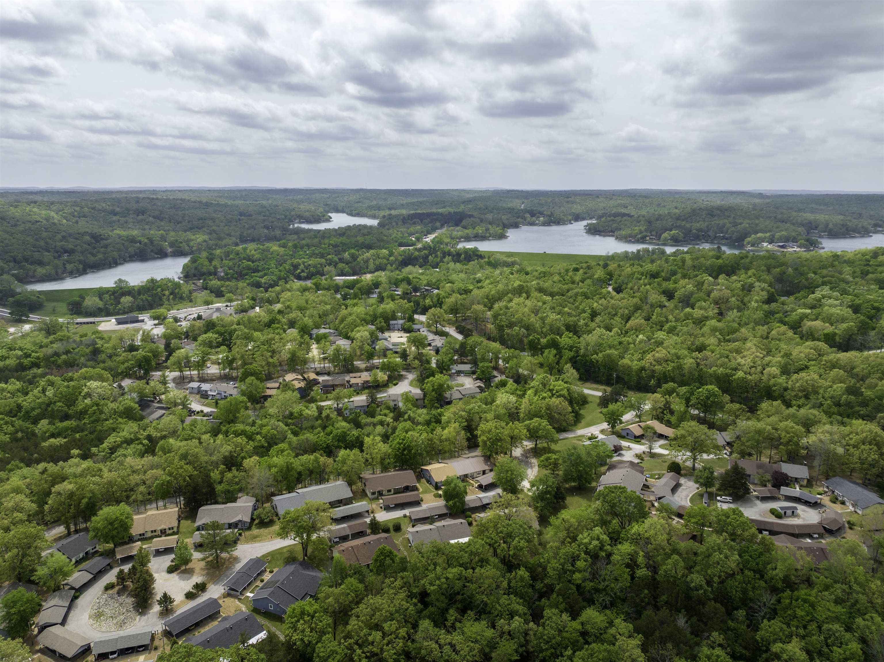 CHEROKEE COURTS - Residential
