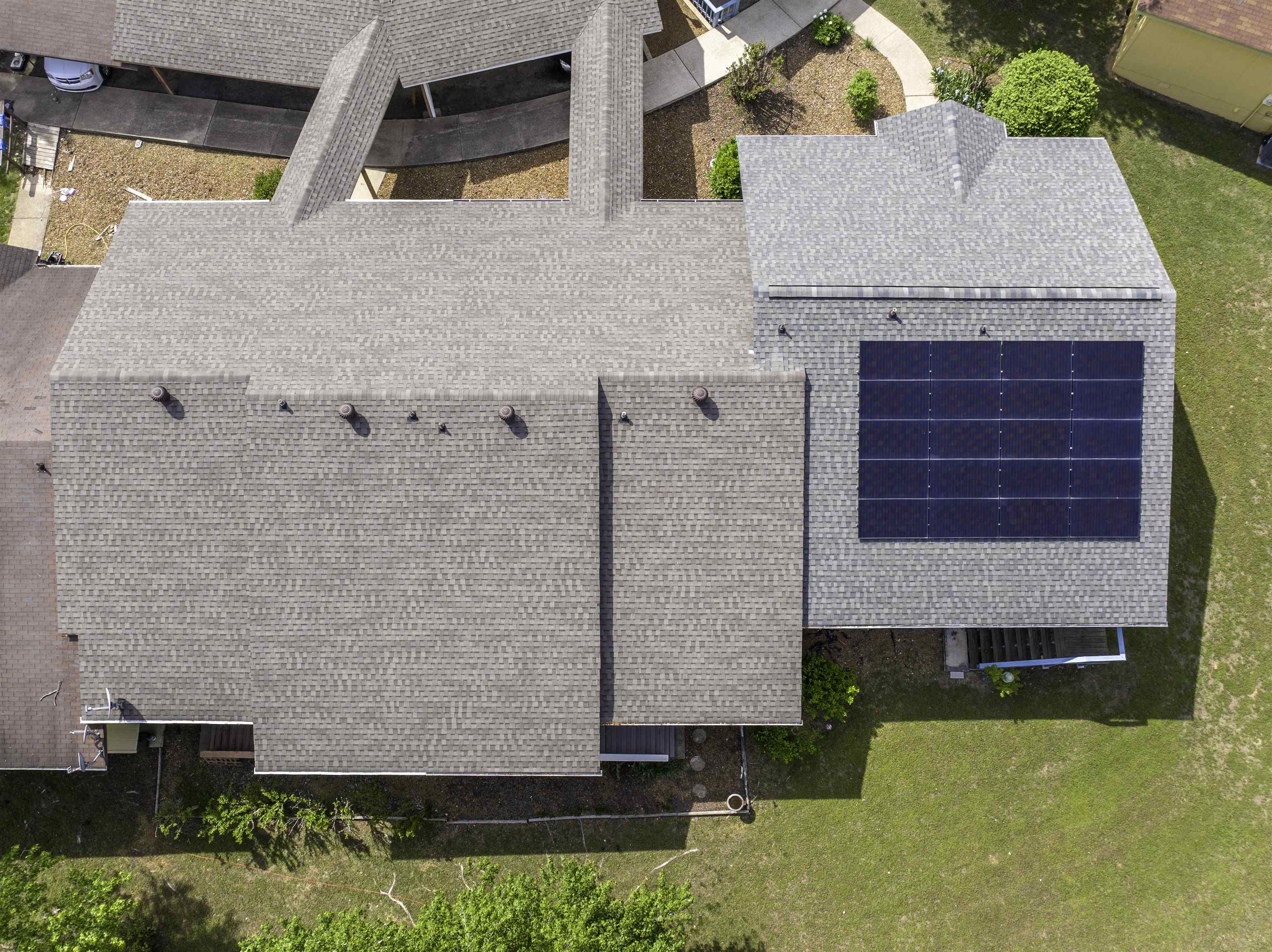 CHEROKEE COURTS - Residential