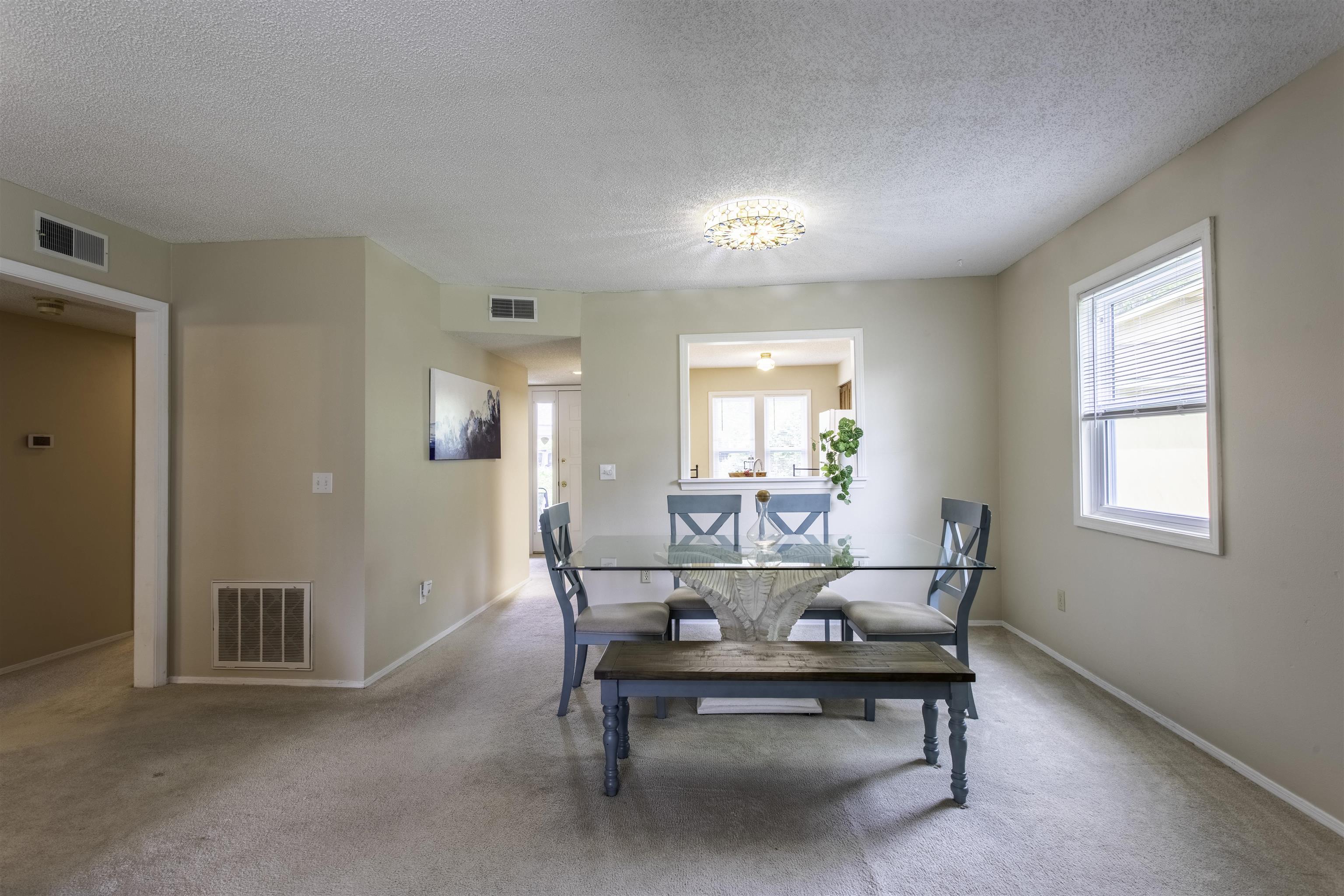 CHEROKEE COURTS - Residential