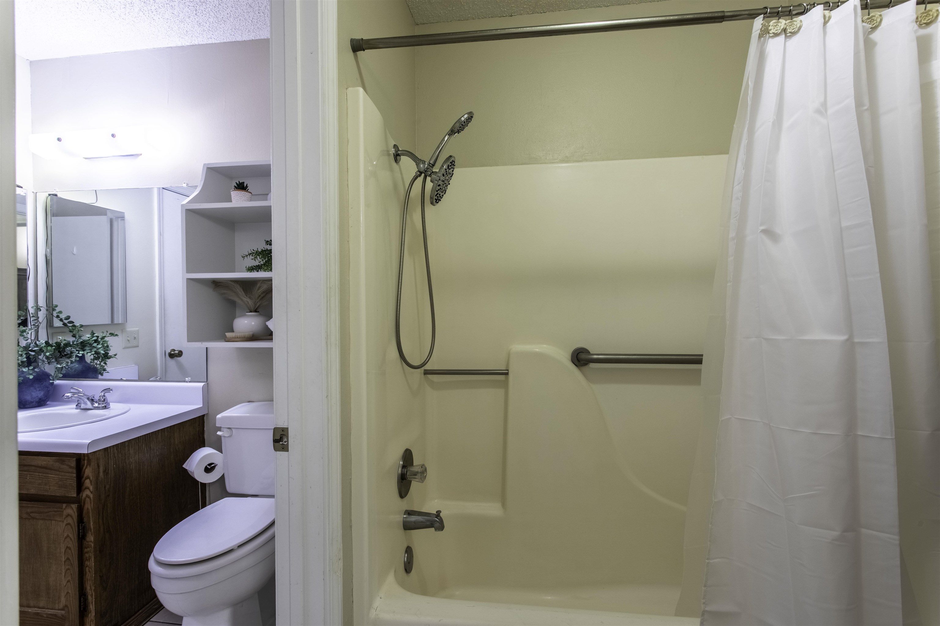 CHEROKEE COURTS - Residential