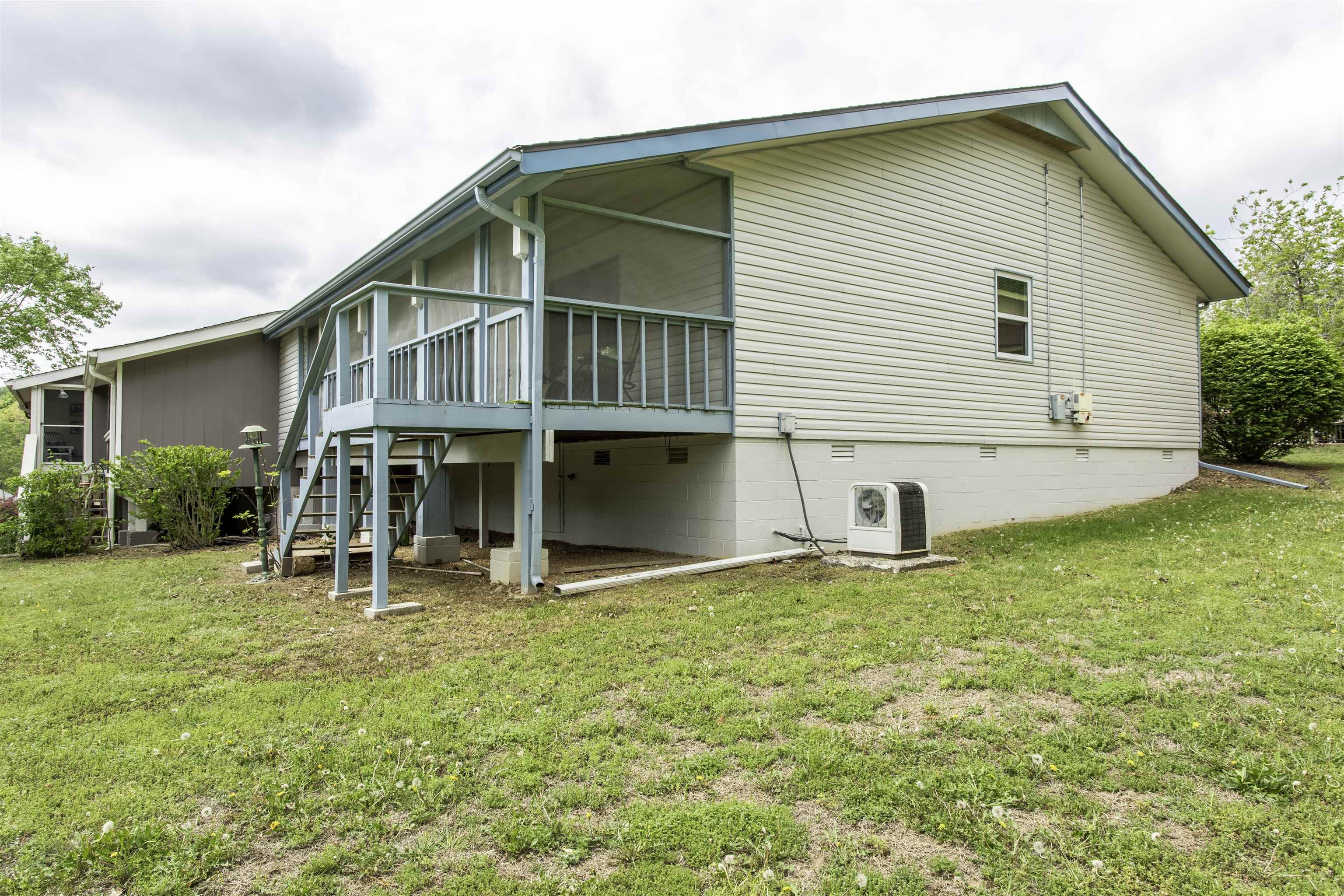 CHEROKEE COURTS - Residential