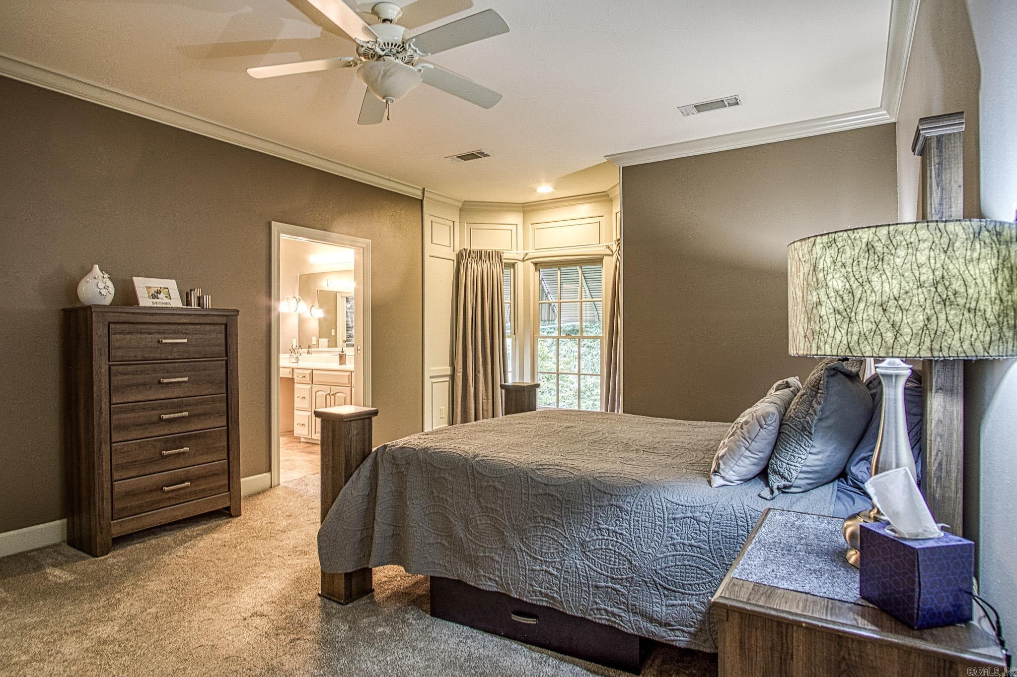 MEADOW-WOOD - Residential