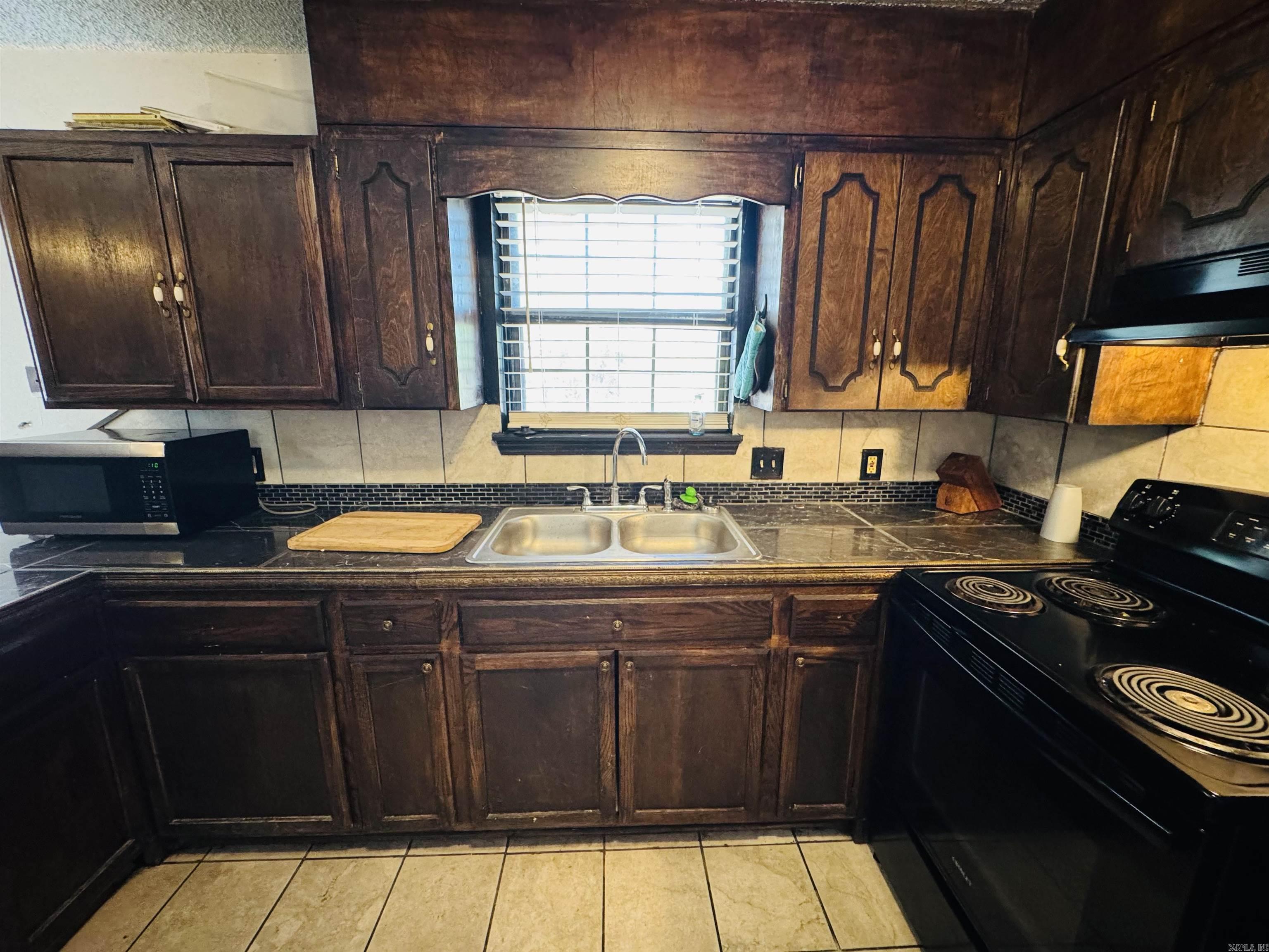 OT Hicks & Reynolds - Residential