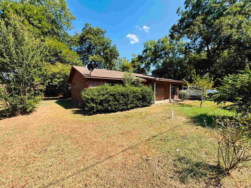 Check out this one owner all brick home on a corner lot just a minute from down town Lonoke.  This 4 bed 2 bath would make a great investment property or home for a family on a budget.  Has had updates in kitchen but needs some TLC.  Will need a roof and some cosmetics inside but has great bones.  HVAC and hot water heater are only a few years old.  Has a storage shed out back and a carport as well.  Priced to move so check it out and make this HOME!!