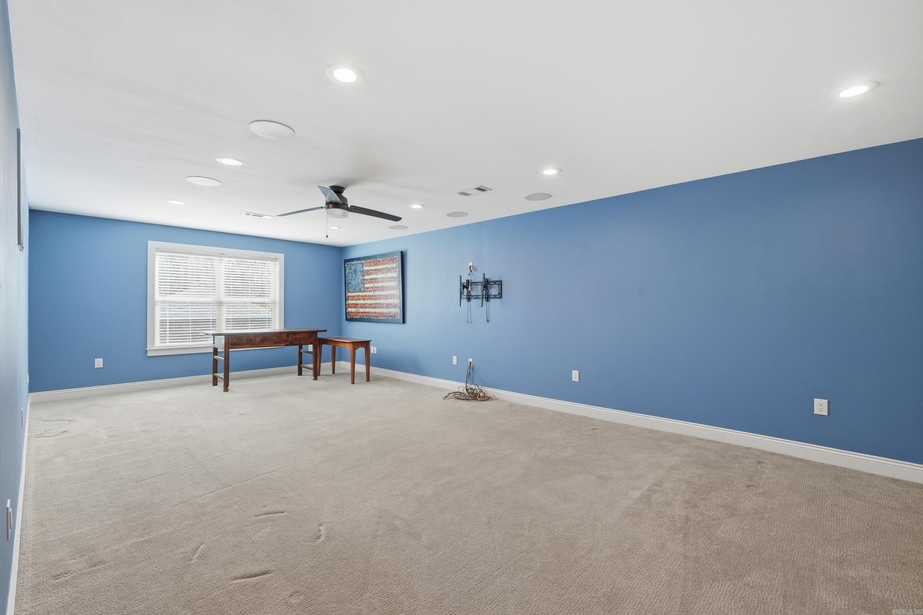 RIVER RIDGE ESTATES - Residential