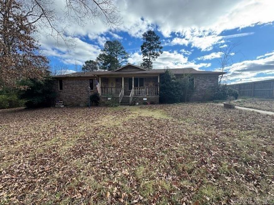 Large family home with a large lot in the center of town!  Walk to school and all sporting events!   This home has 3 bedrooms and 3 full bathrooms with a large game room, family room  and separate formal living room . Large lot that is fully fenced with a green house and large covered deck.  Roof was new in 2020.  Schedule a tour today!  Agents see remarks.