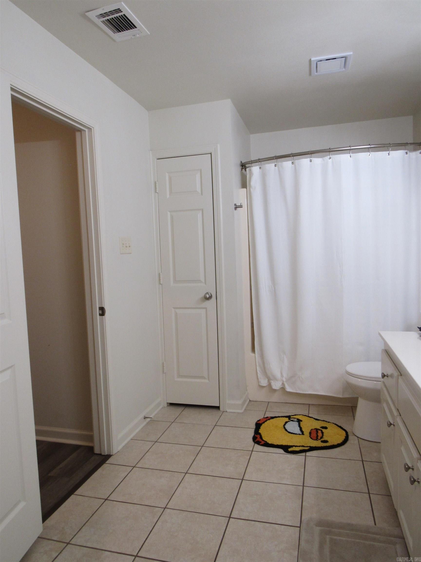 Graham Settlement - Residential Lease