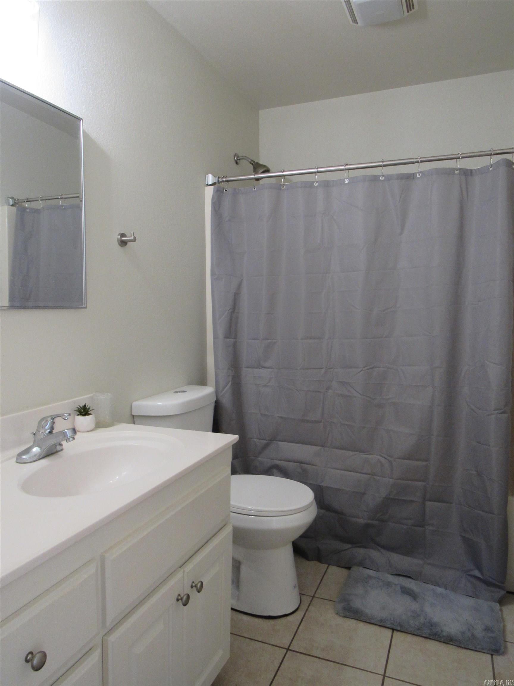 Graham Settlement - Residential Lease