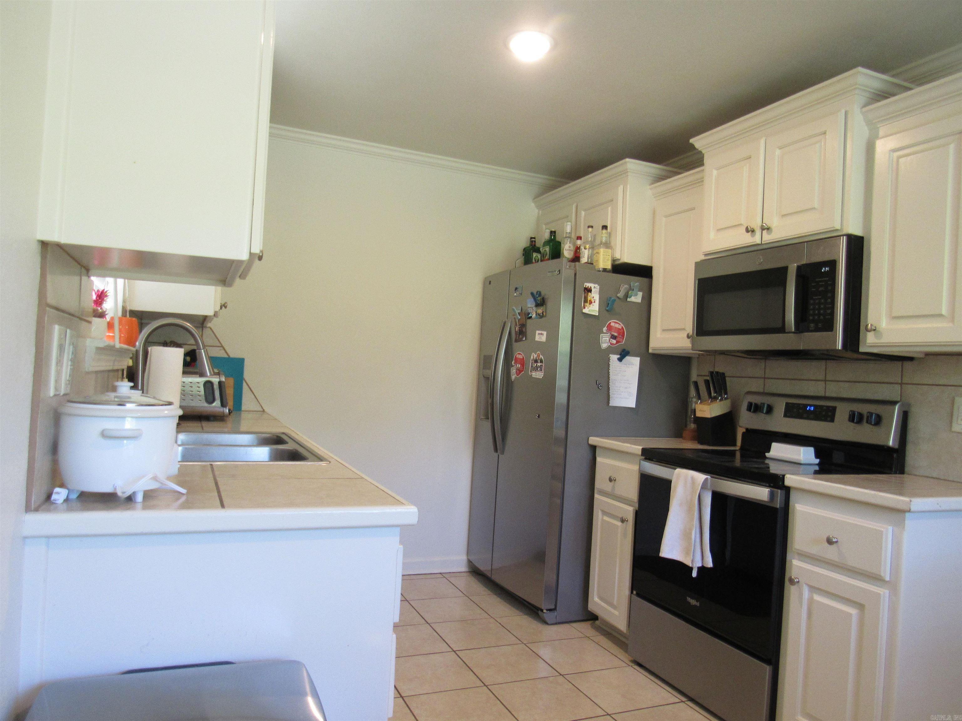 Graham Settlement - Residential Lease
