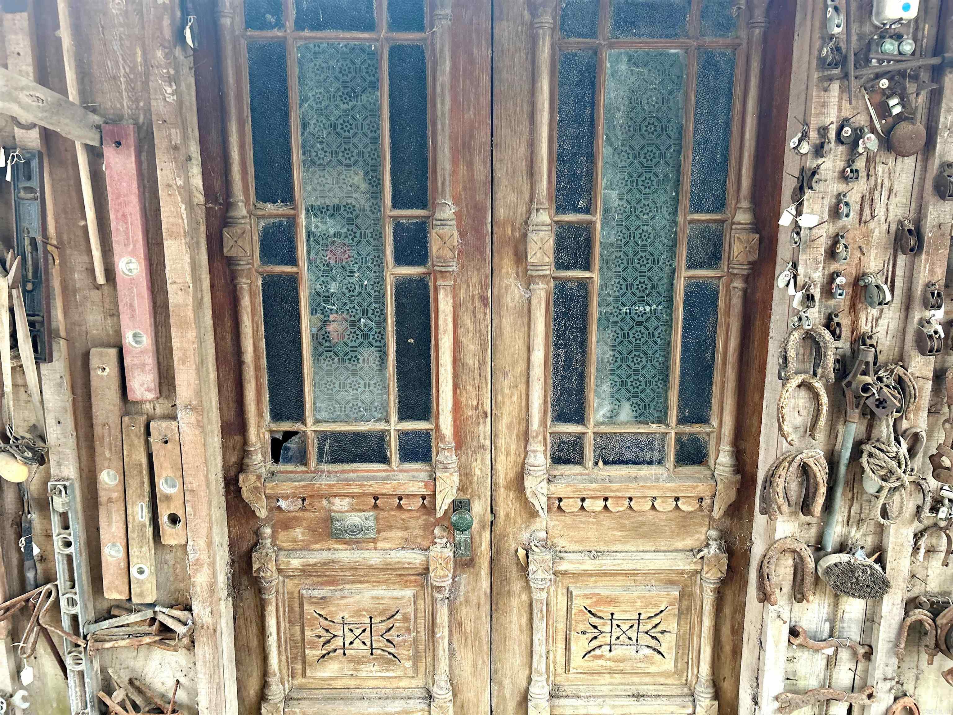 RIVERSIDE ADDN - Residential