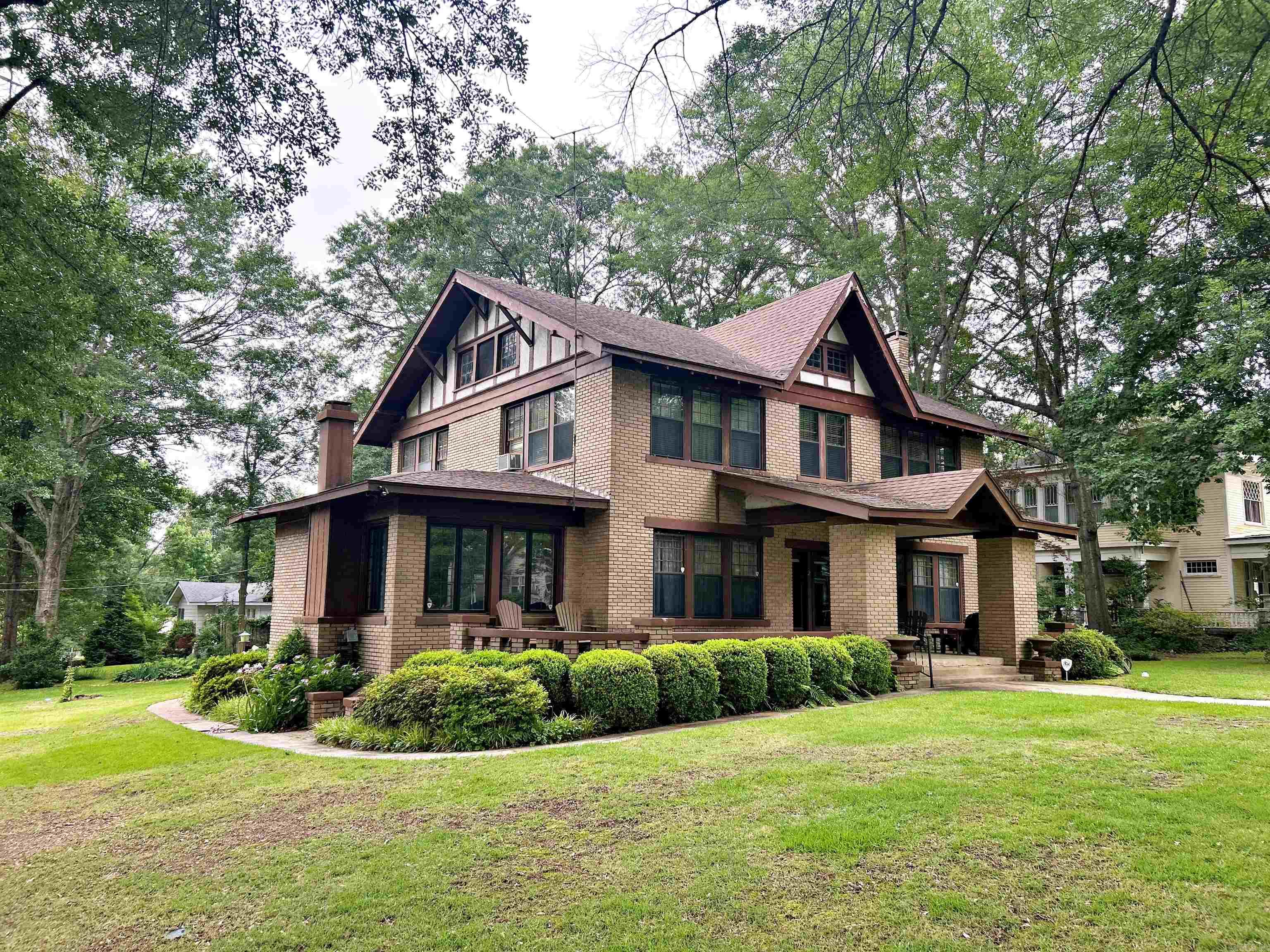 RIVERSIDE ADDN - Residential