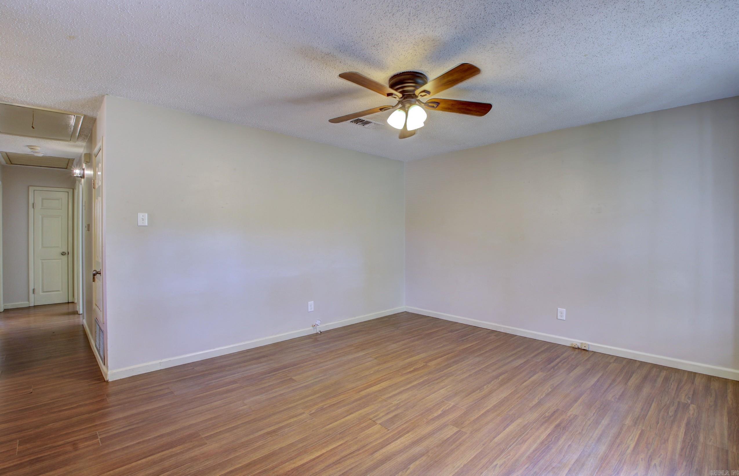 BRIARCREEK - Residential