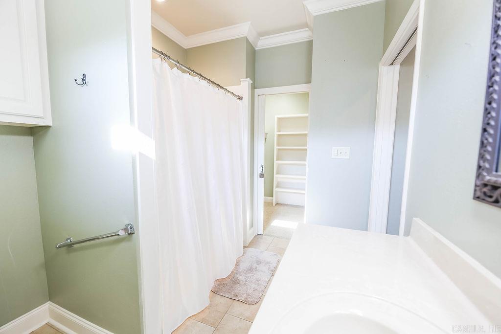 NORTH GATE - Residential