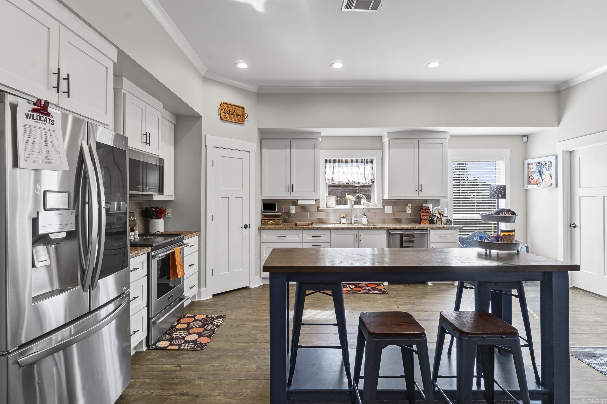 PLEASANT FOREST SUBDIVISION - Residential